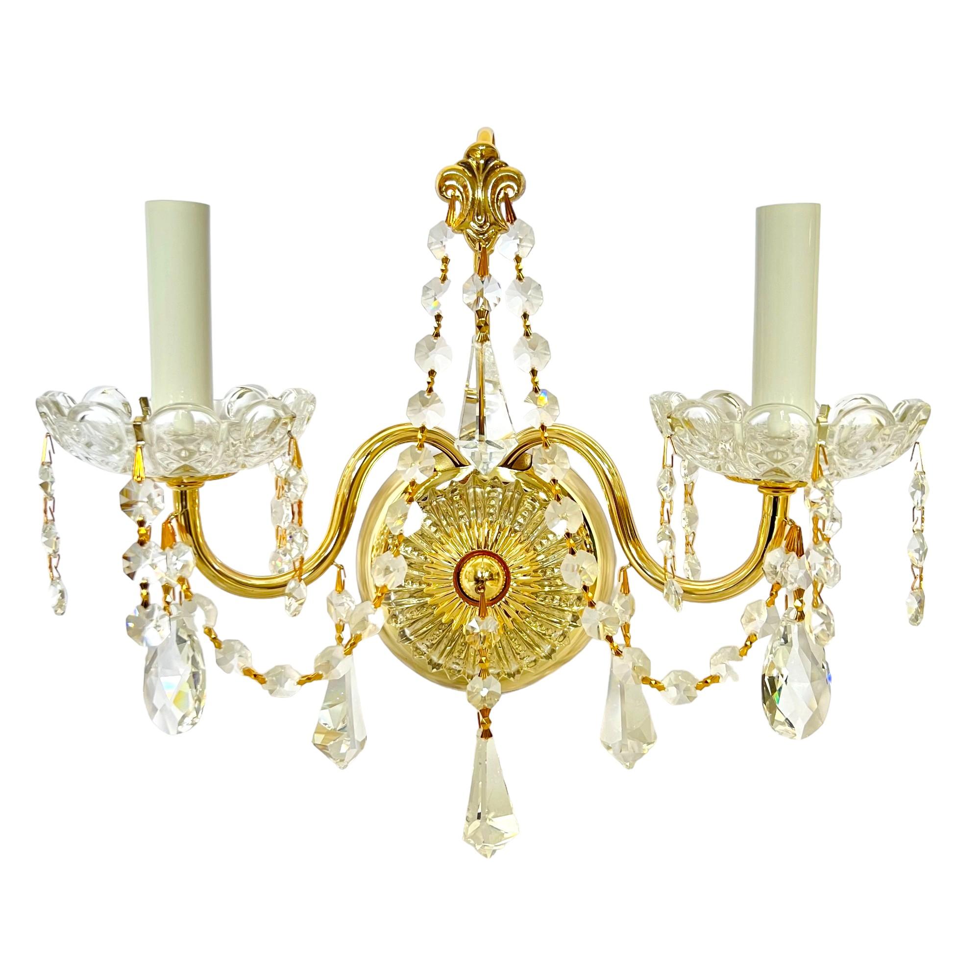 Schonbek-Kristall-Gold-Wandleuchter des späten 20. Jahrhunderts, ein Paar (Hollywood Regency) im Angebot