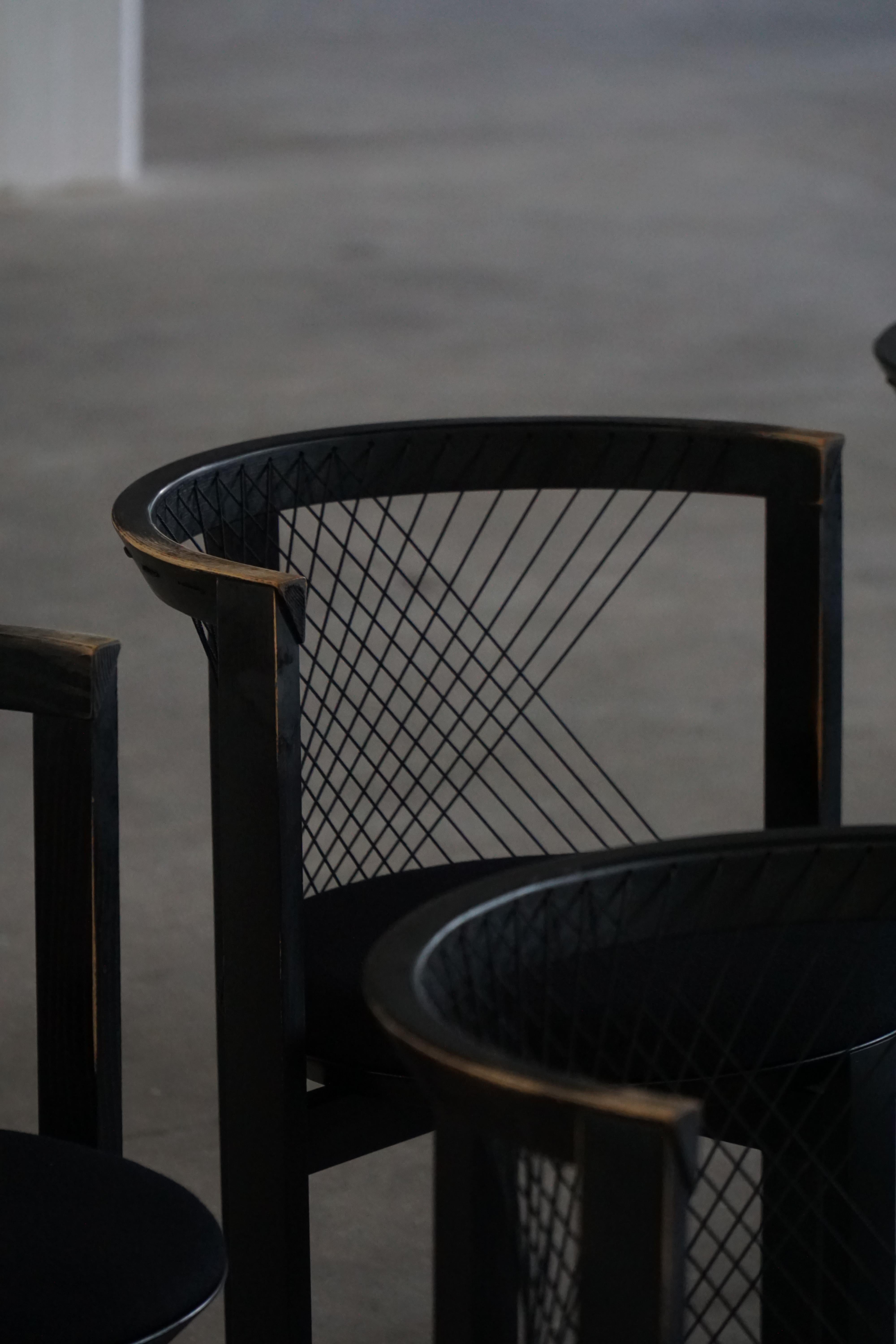 Fin du 20e siècle, ensemble de huit chaises 