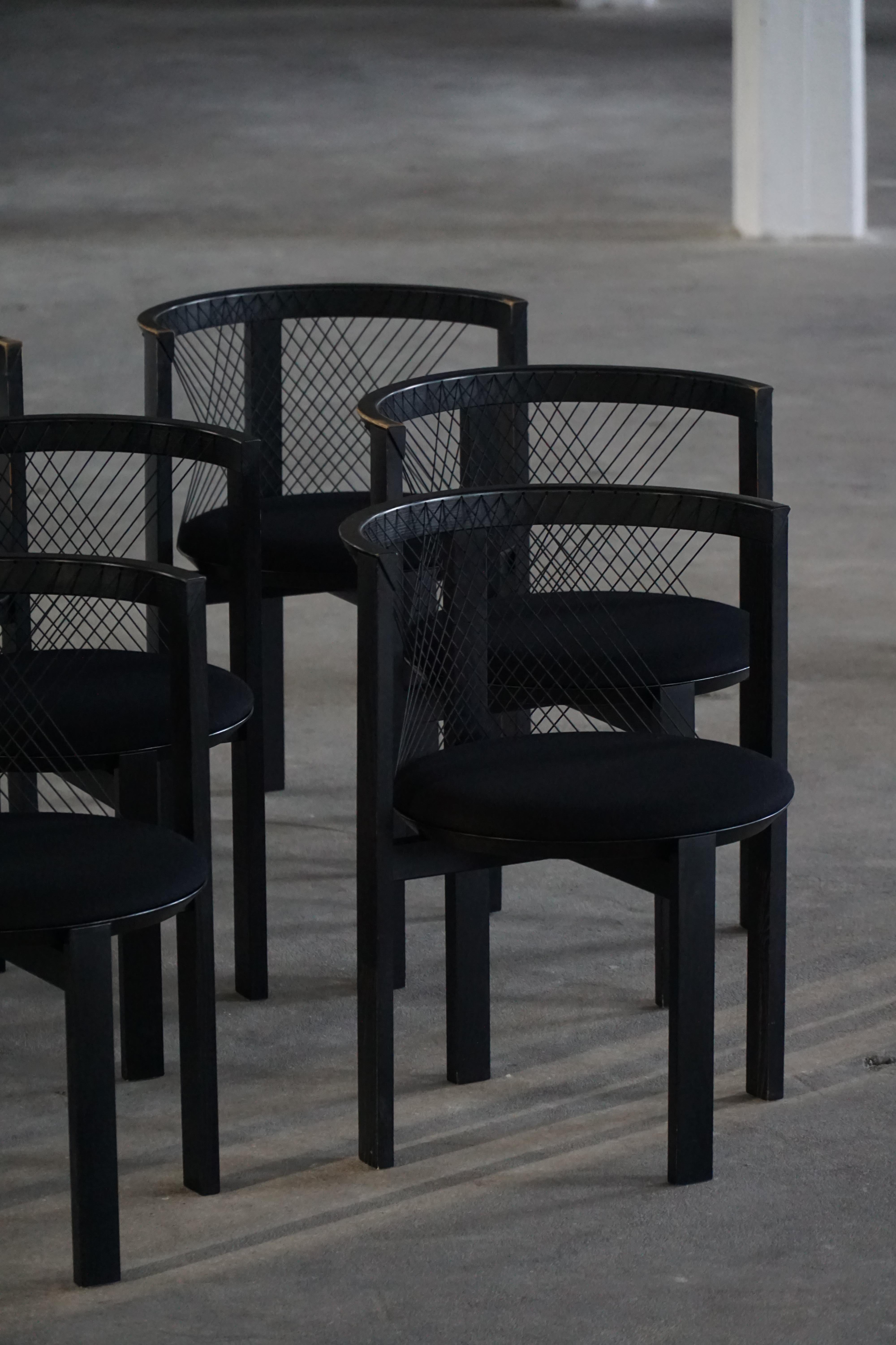 Fin du 20e siècle, ensemble de huit chaises 