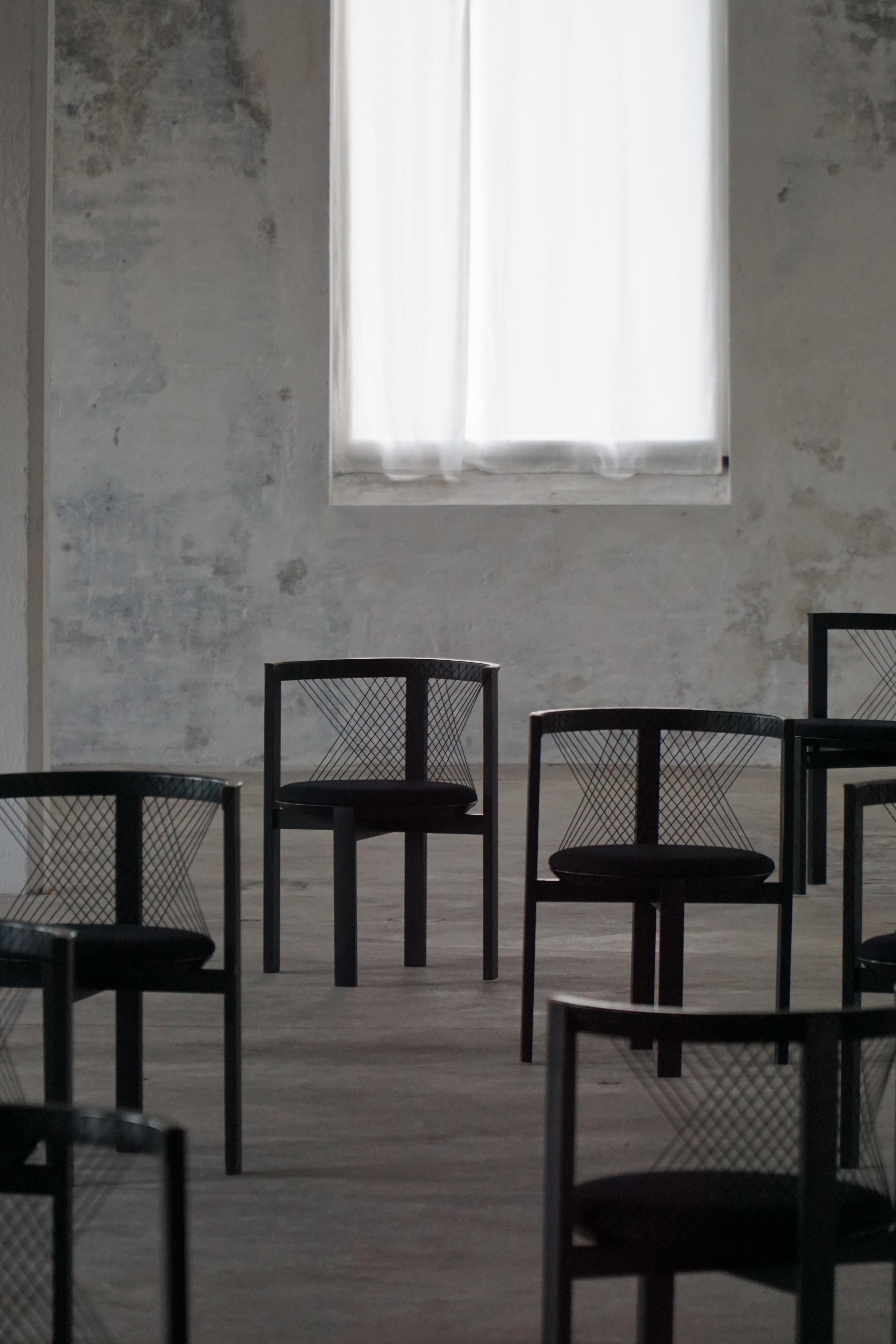 Scandinave moderne Fin du 20e siècle, ensemble de huit chaises 