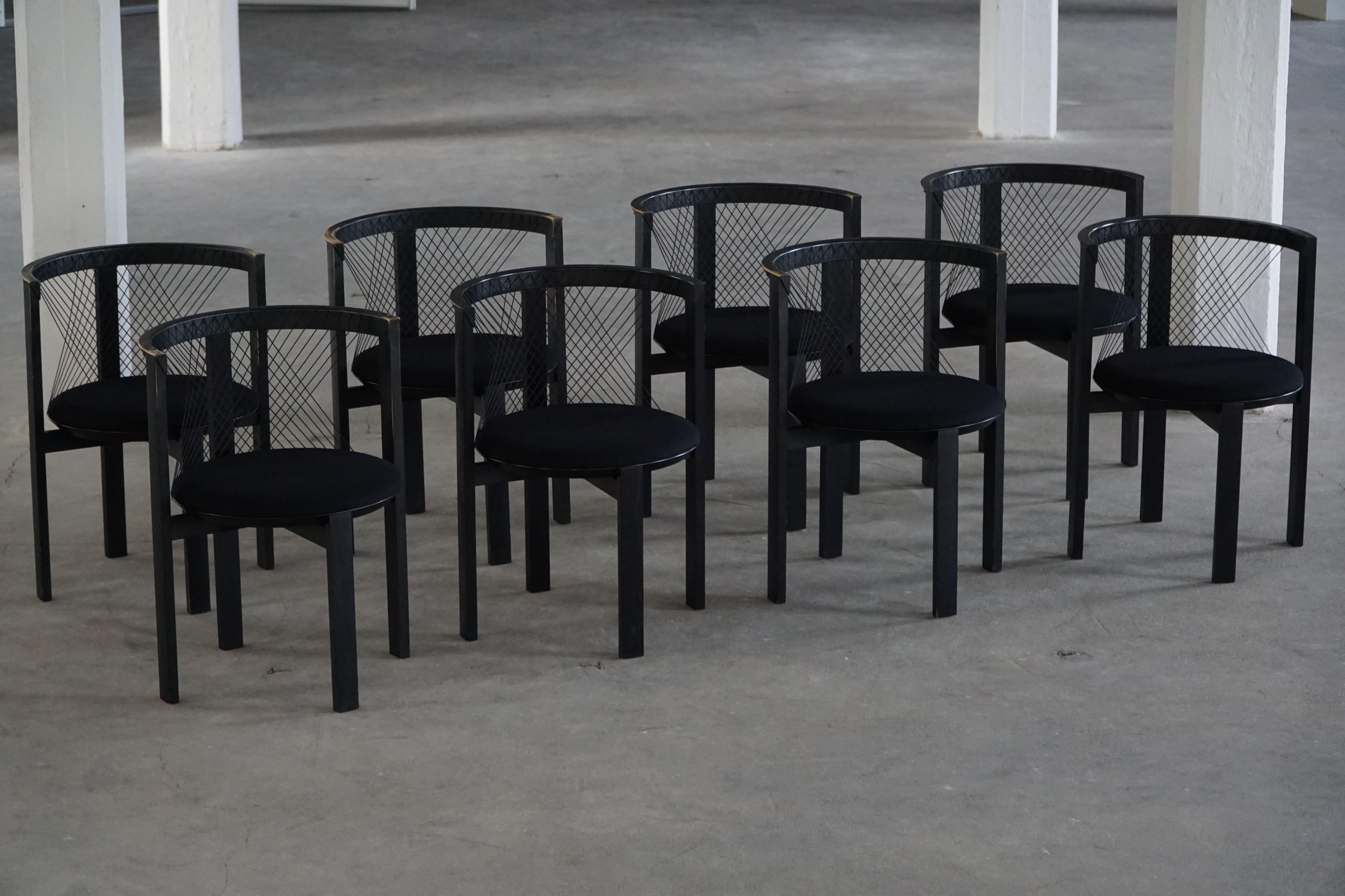 Danois Fin du 20e siècle, ensemble de huit chaises 