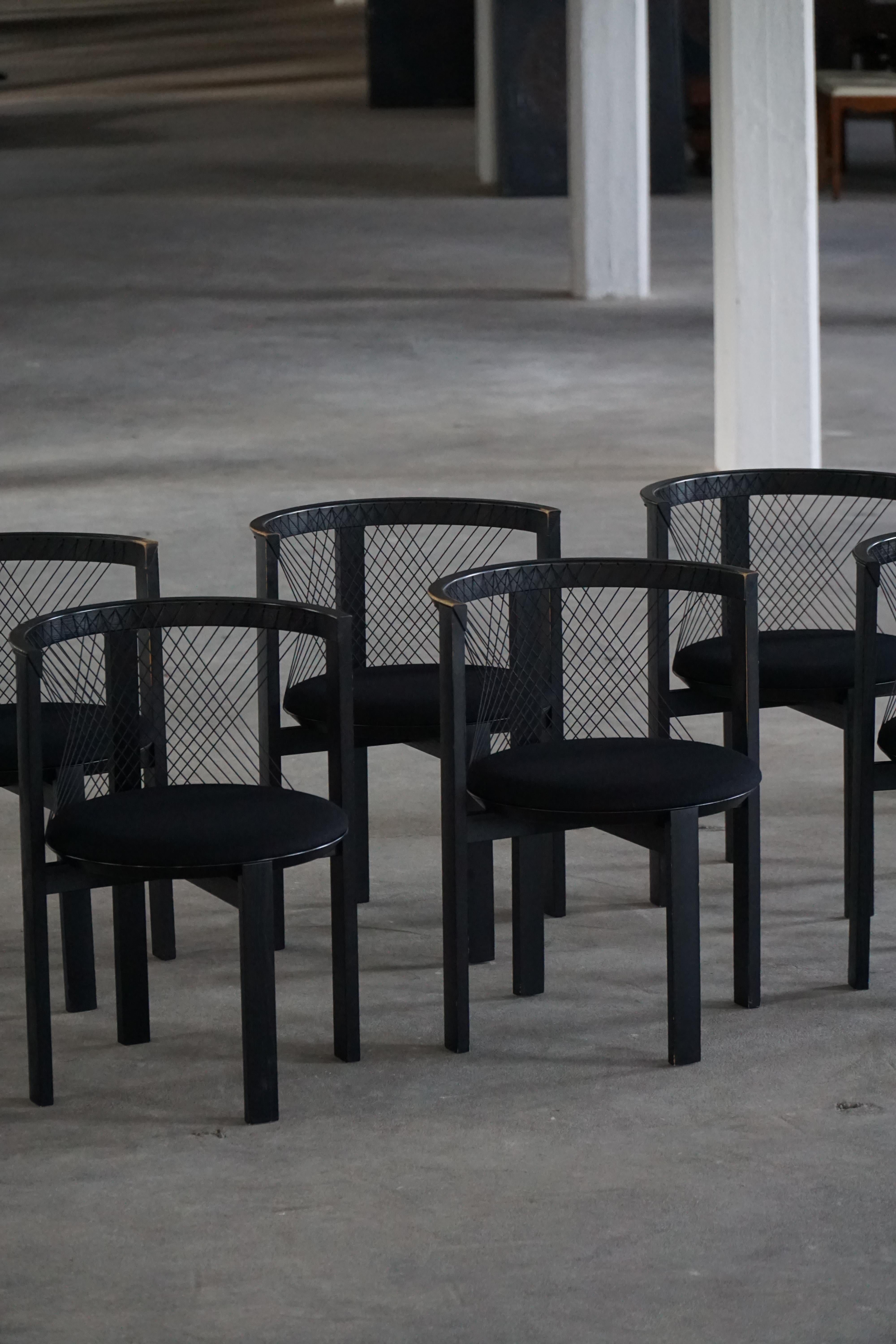 Fin du 20e siècle, ensemble de huit chaises 