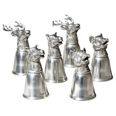 Serviergeräte aus Metall