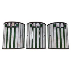 Fin du 20e siècle - Ensemble de trois abat-jour en Stained Glass pour lampes murales