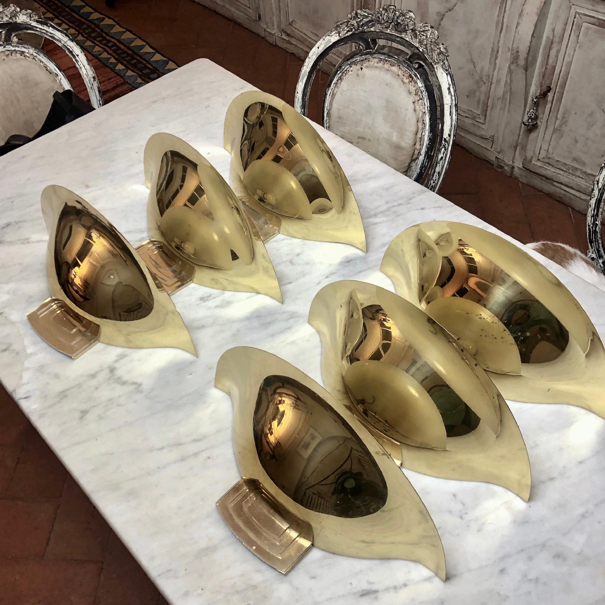 Mid-Century Modern Late 20th Century Six Space Age Gold Metal and Transparent Lucite Sconces For Sale