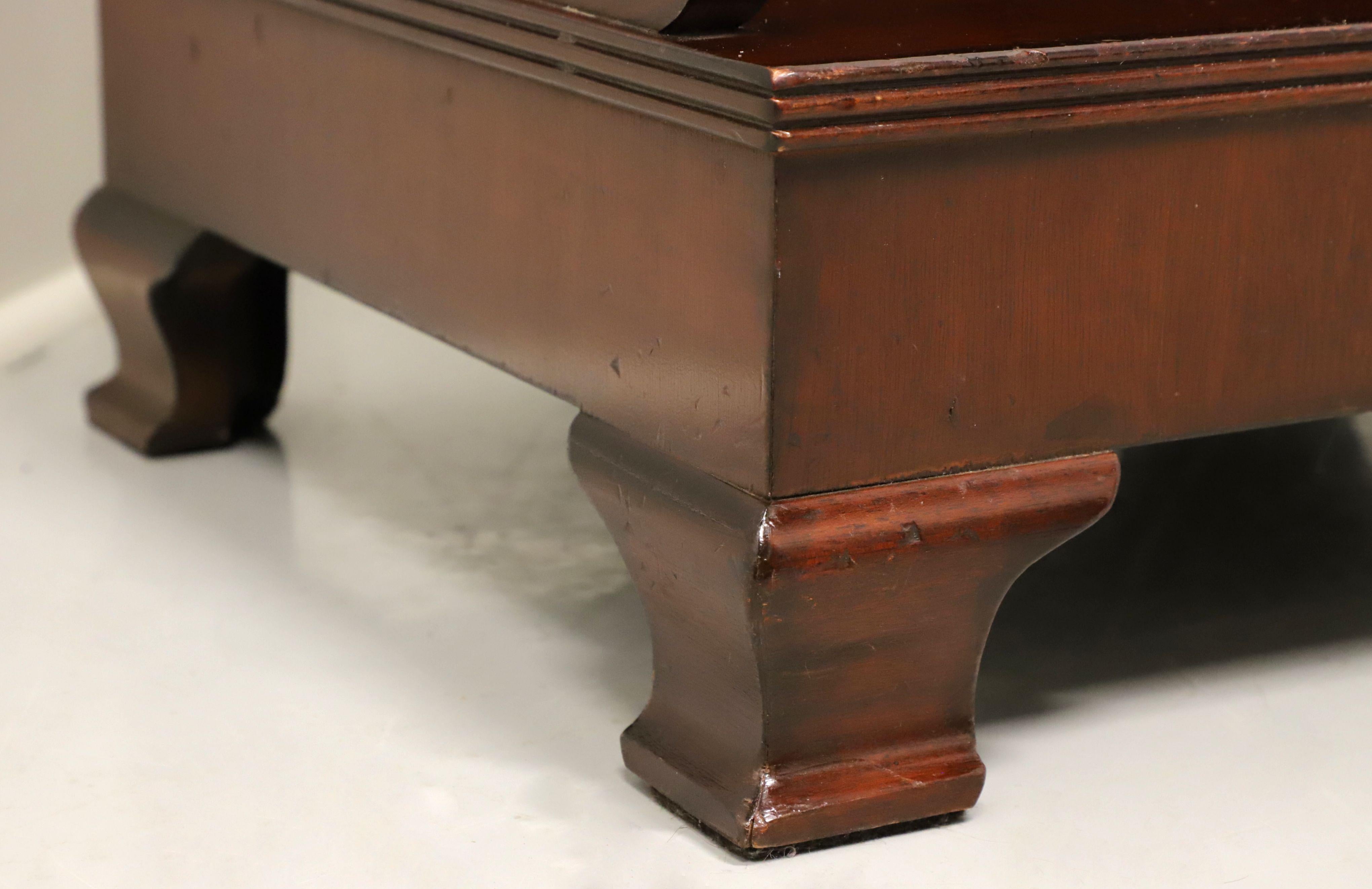 Late 20th Century Solid Mahogany Chippendale Bed Steps with Ogee Feet 1