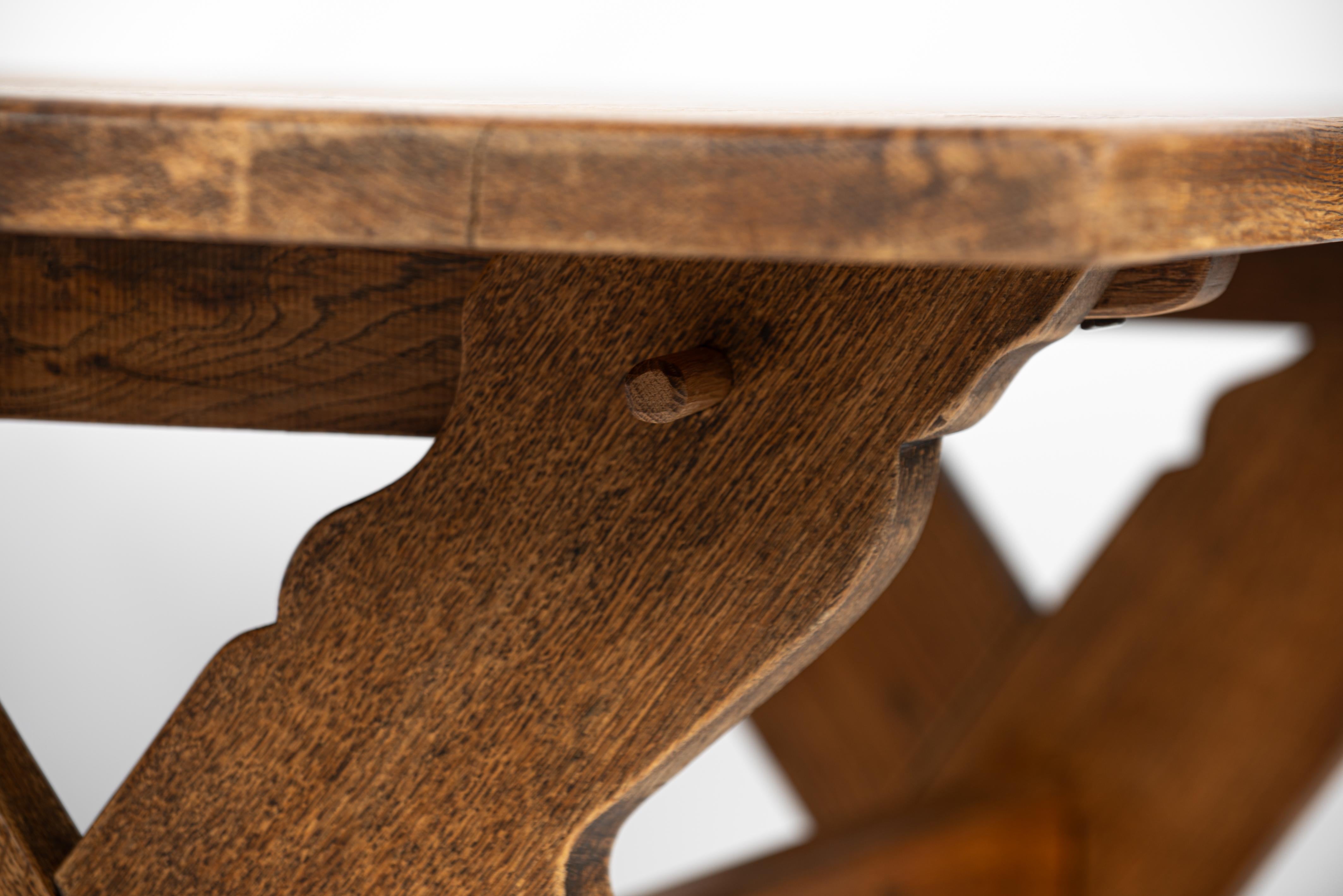 Fin du 20e siècle Couleur miel chaud solide  Table de salle à manger hollandaise à pieds croisés en vente 8
