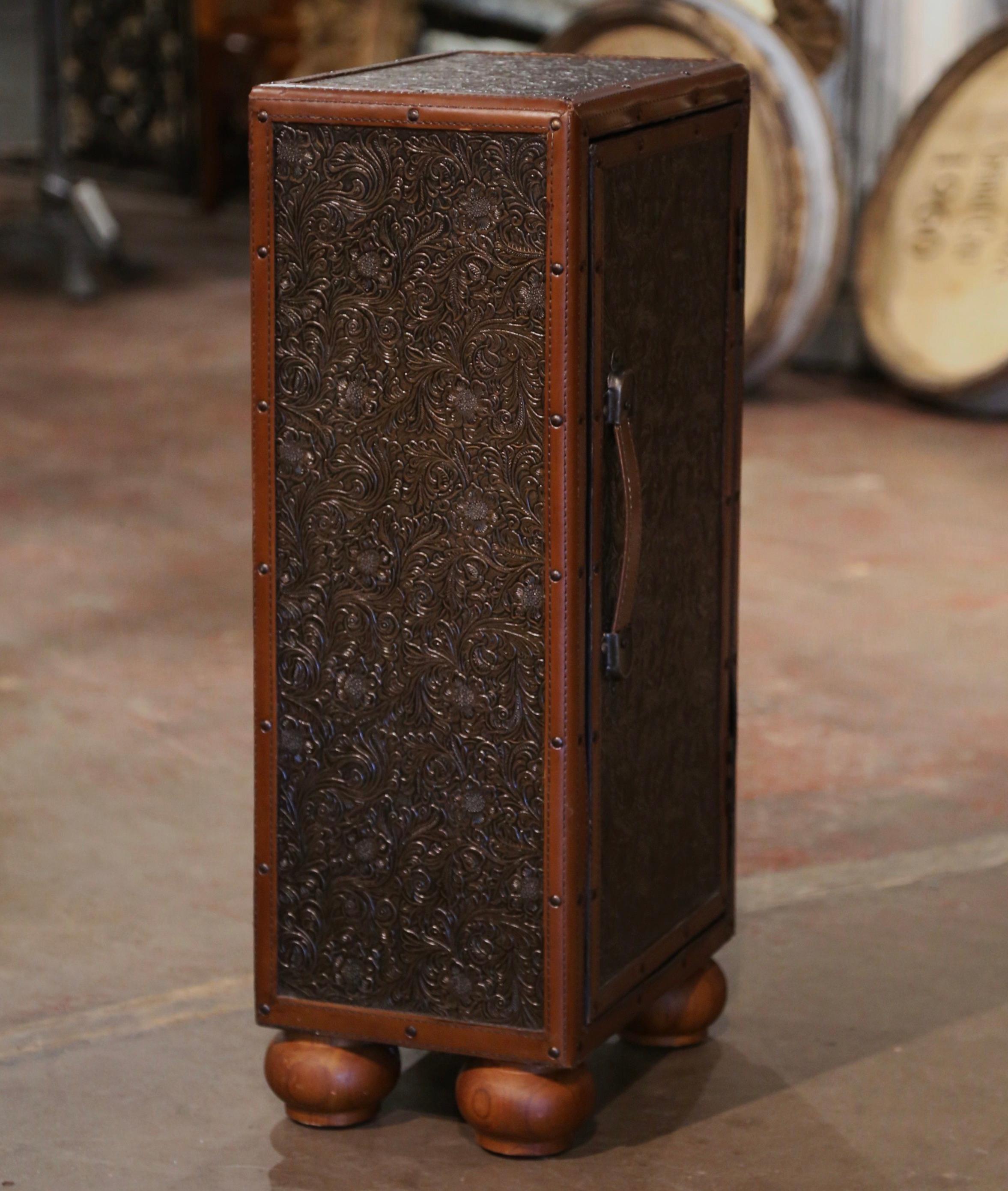 Late 20th Century Spanish Embossed Leather Suitcase-Form Cabinet on Bun Feet For Sale 5