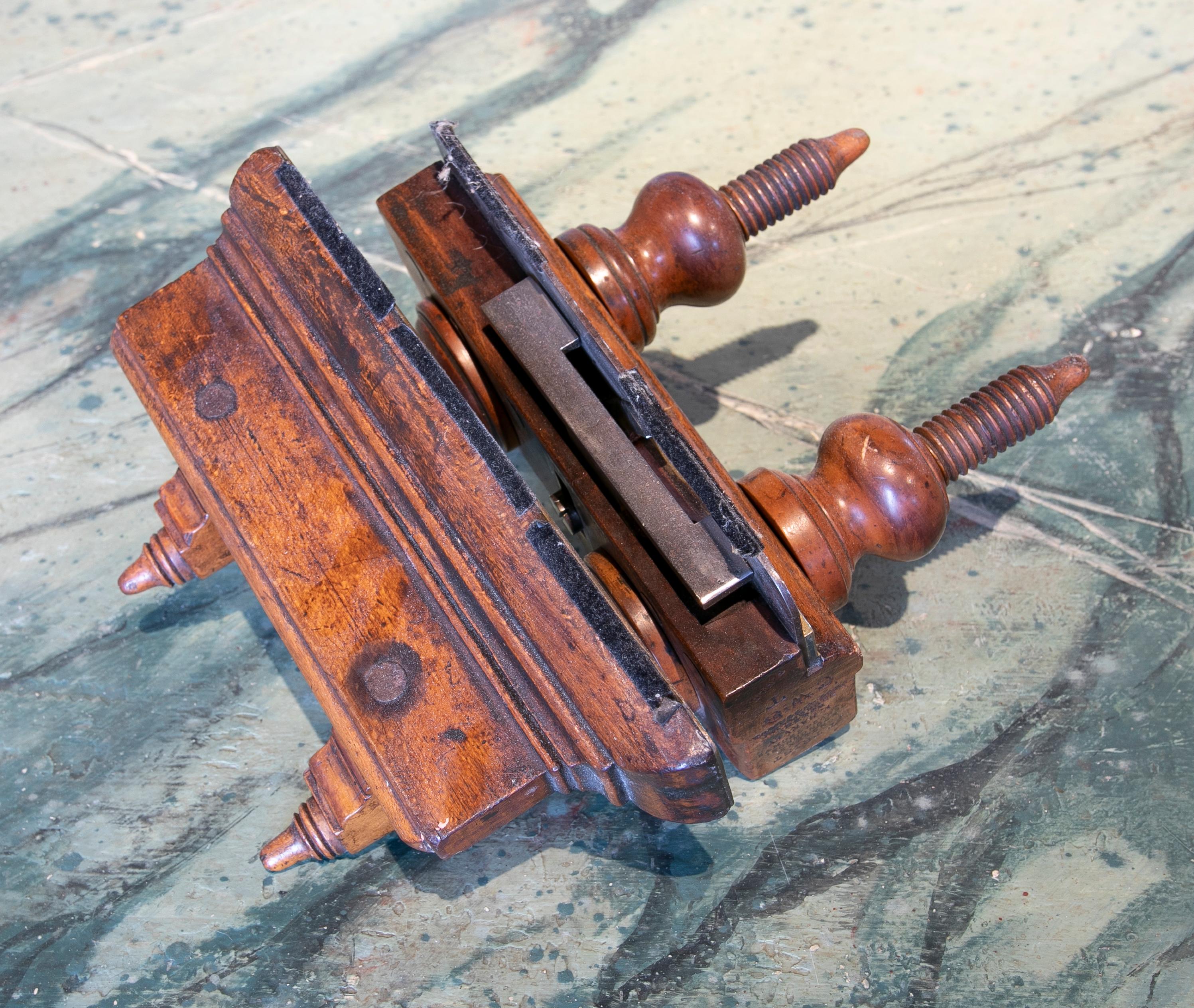 Late 20th Century Spanish Walnut Carpenter's Tool w/ Bronze Fittings & Decor For Sale 6