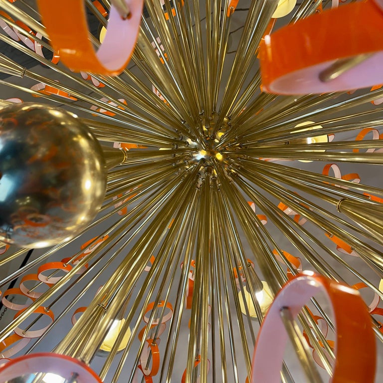 Italian Late 20th Century Sputnik Chandelier in Jacketed Orange & White Glass by Vistosi For Sale