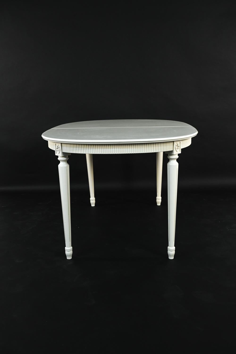 Late 20th Century Swedish Gustavian-Style Dining Suite by City Möbler AB 16