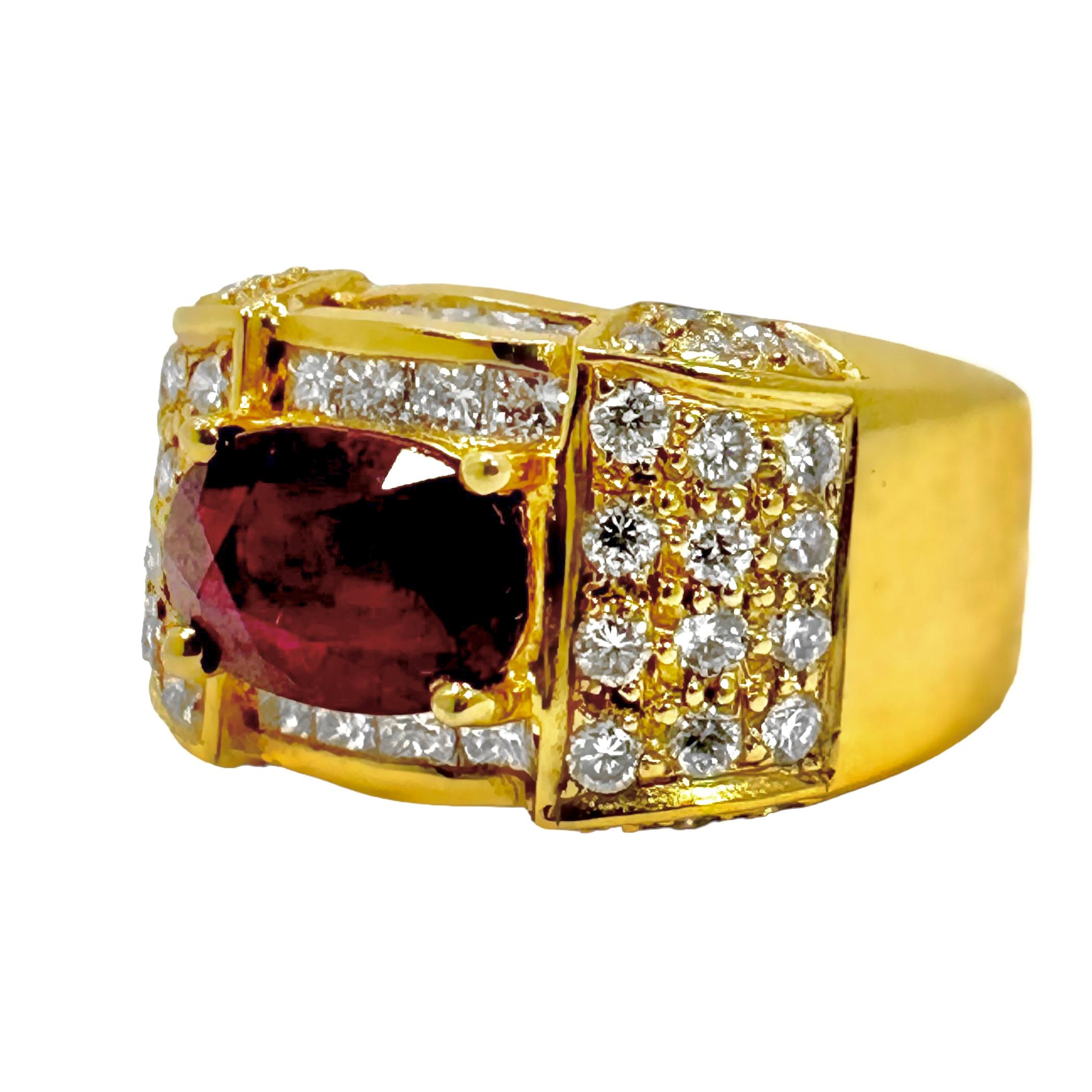 Brilliant Cut Late-20th Century Tailored 18k Yellow Gold, Ruby and Diamond Cocktail Ring For Sale