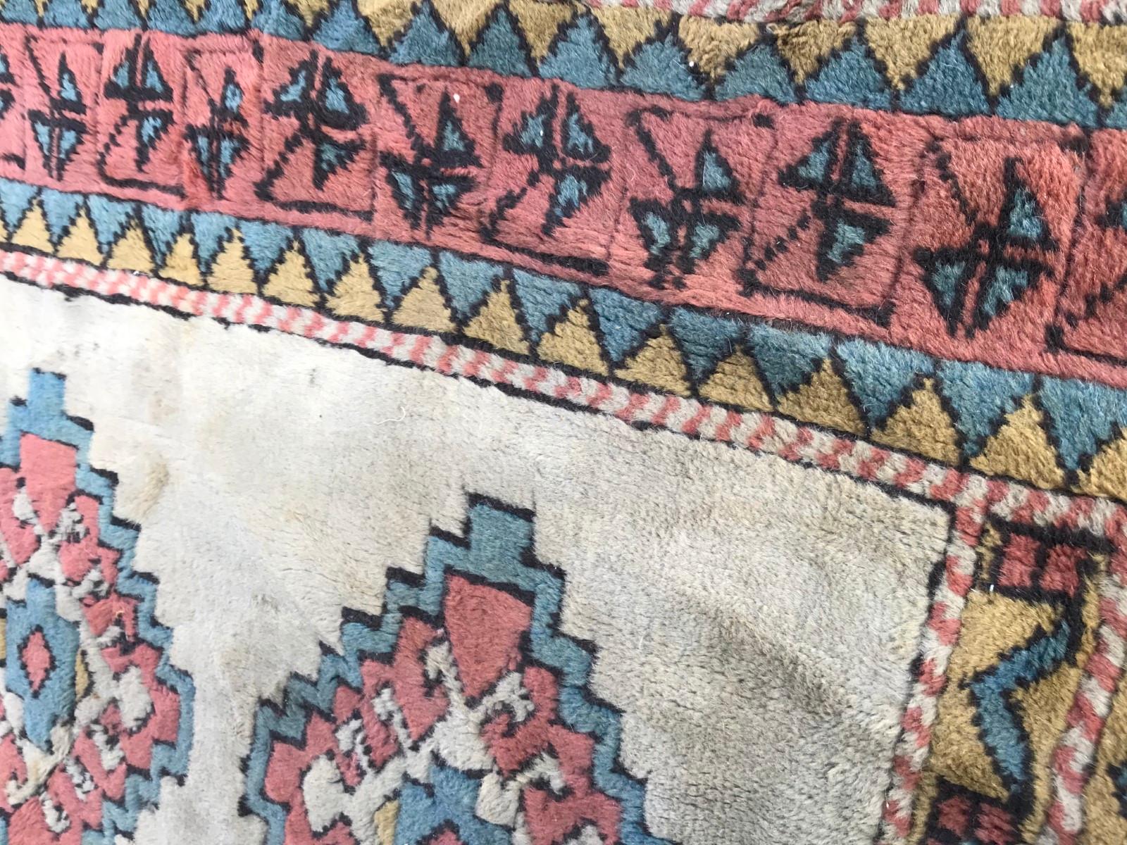 Türkischer Kars-Teppich des späten 20. Jahrhunderts im Zustand „Gut“ im Angebot in Saint Ouen, FR