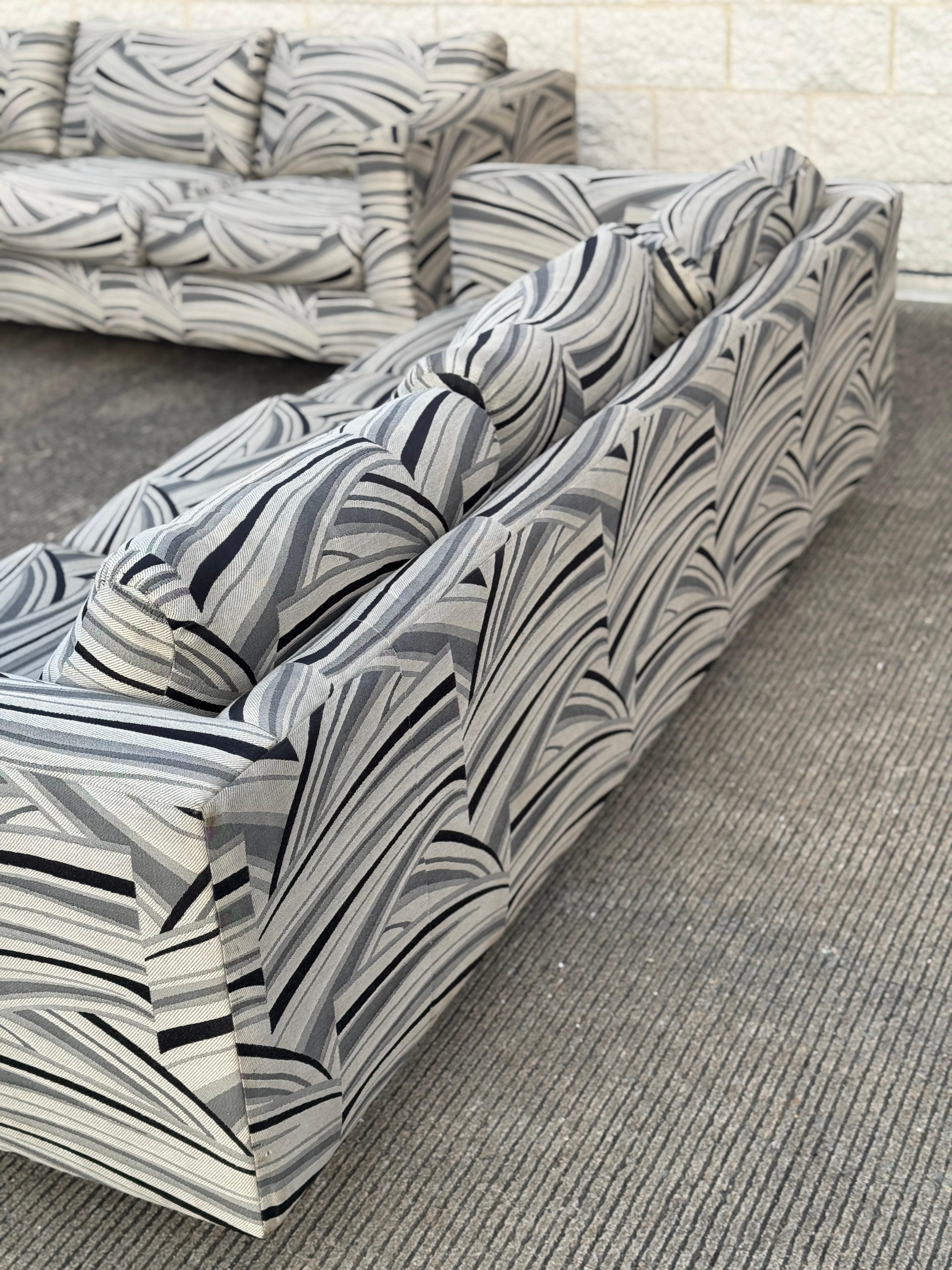 20th Century Late 20th-Century Tuxedo Sofa With Abstract Upholstery For Sale