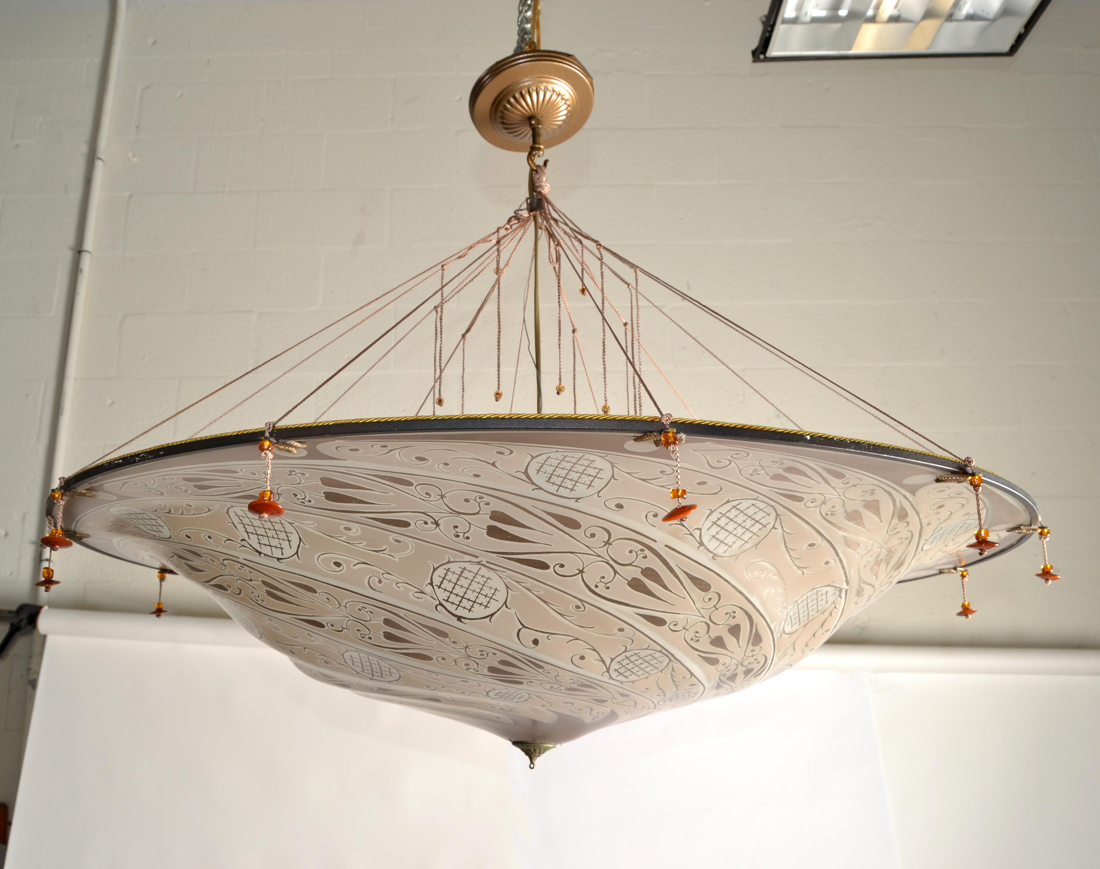 Mid-Century Modern Lustre en verre d'art vénitien de la fin du 20ème siècle Fortuny Scudo Saracenco Italie en vente