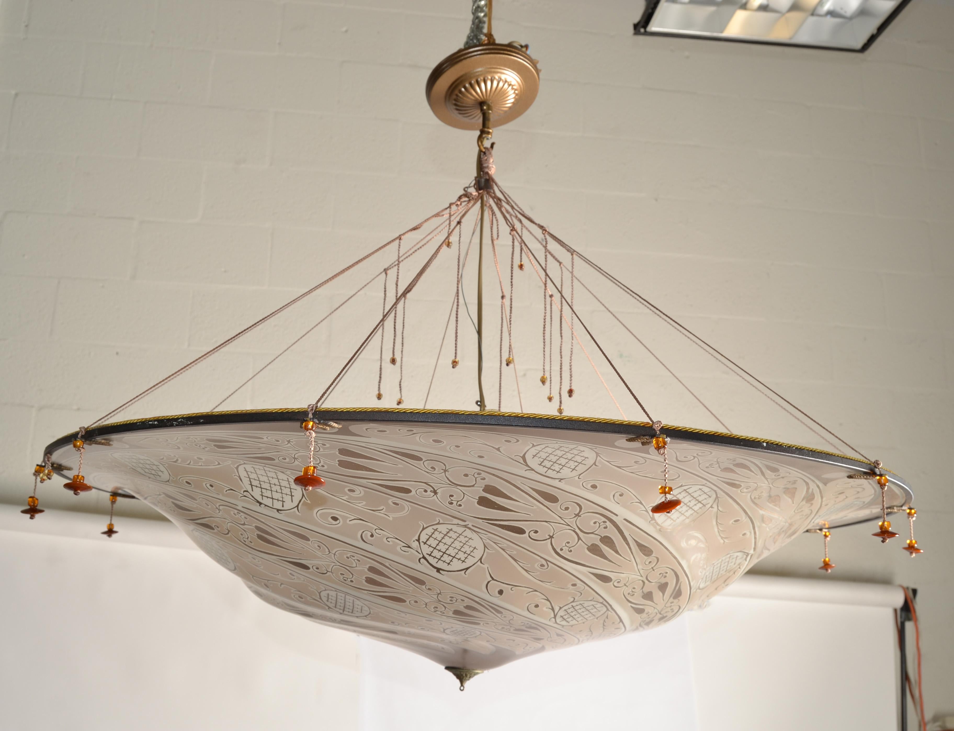 Fait main Lustre en verre d'art vénitien de la fin du 20ème siècle Fortuny Scudo Saracenco Italie en vente