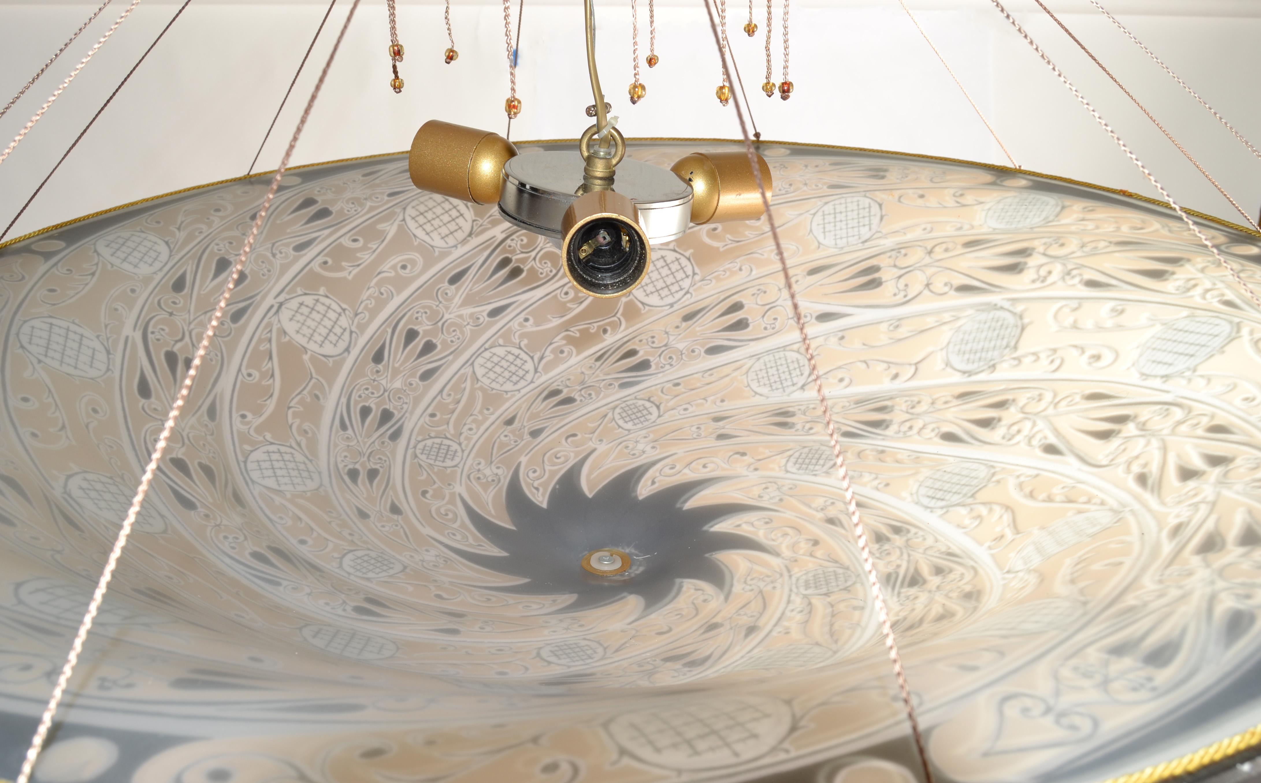 Laiton Lustre en verre d'art vénitien de la fin du 20ème siècle Fortuny Scudo Saracenco Italie en vente