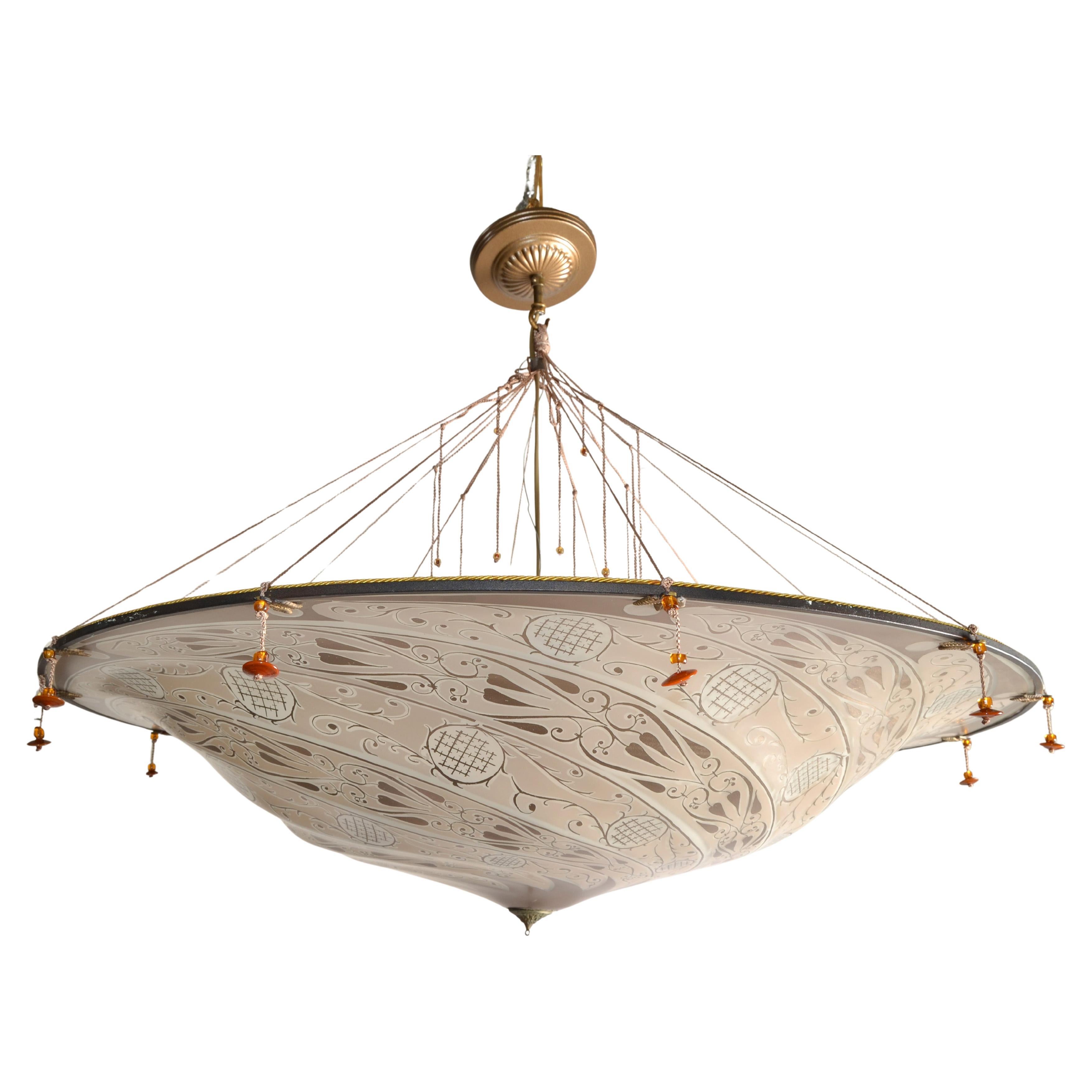 Lustre en verre d
art vénitien de la fin du 20ème siècle Fortuny Scudo Saracenco Italie en vente