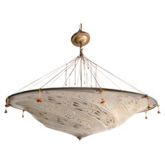 Lampadario in vetro artistico veneziano della fine del XX secolo Fortuny Scudo Saracenco Italia