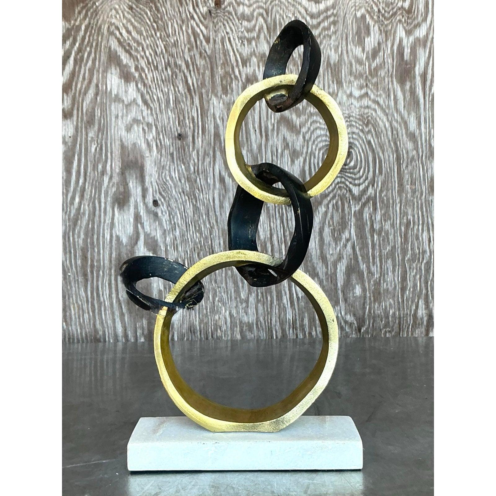Marmo Scultura ad anelli astratta boho della fine del XX secolo in vendita