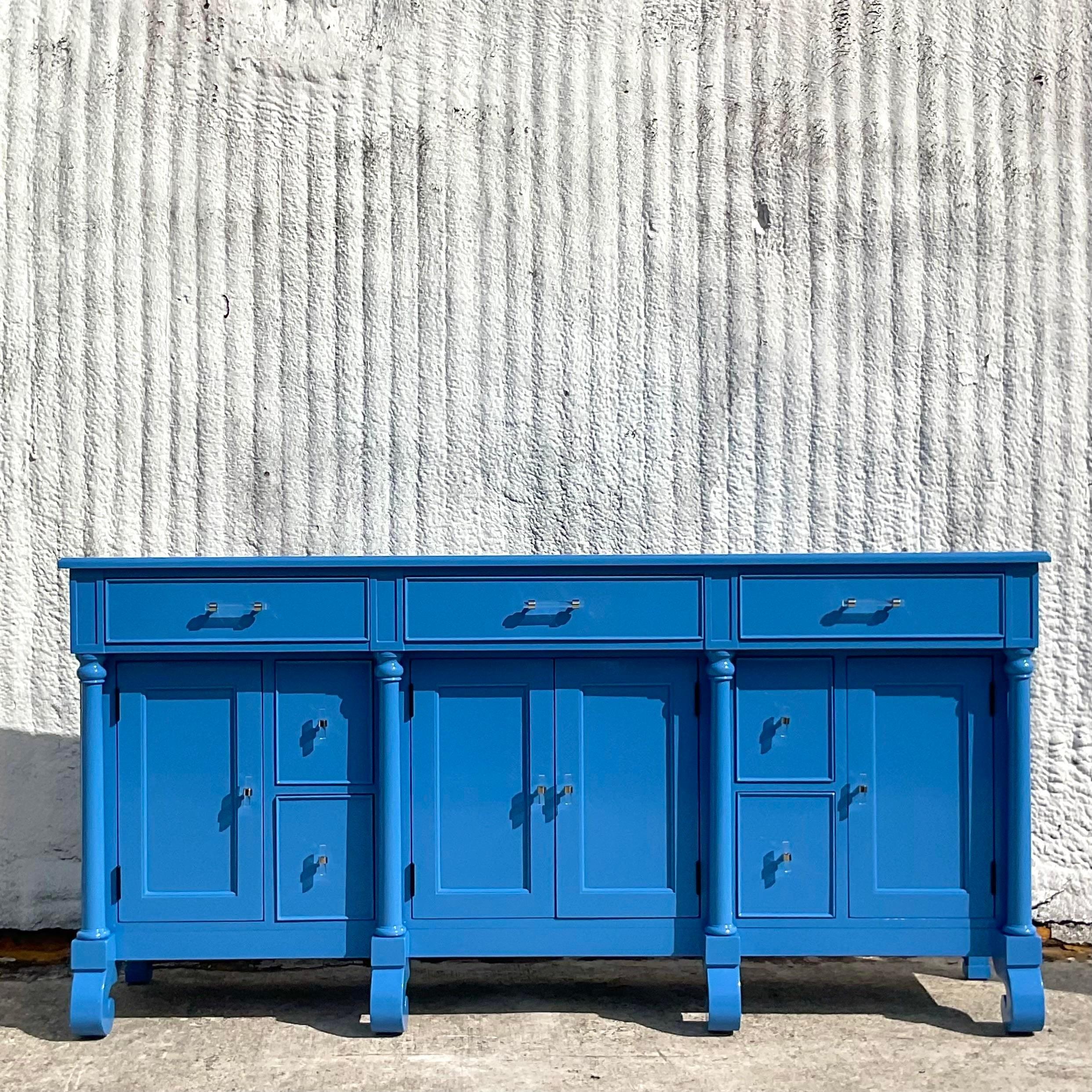Late 20th Century Vintage Boho Bernhardt Gloss Lacquered Blue Credenza In Good Condition For Sale In west palm beach, FL