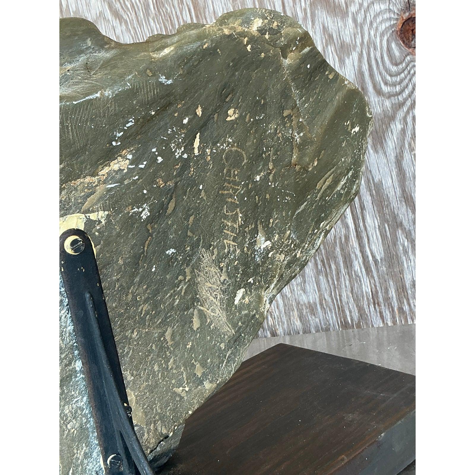 Americano Busto di mucca in pietra ollare intagliato alla fine del 20° secolo, vintage e boho in vendita