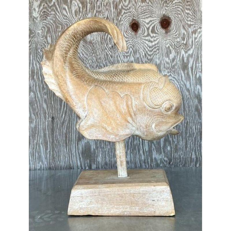 Organico moderno Scultura Koi in legno intagliato di fine '900, vintage e bohémien in vendita
