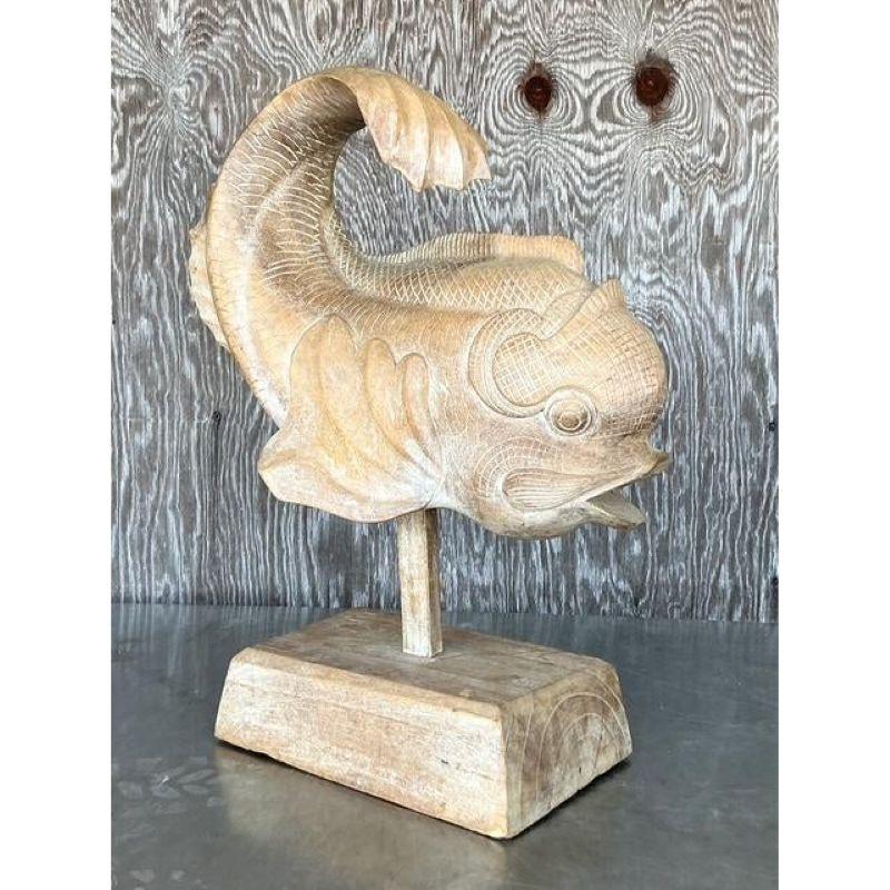 XX secolo Scultura Koi in legno intagliato di fine '900, vintage e bohémien in vendita