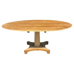 Fin du 20ème siècle Vintage Boho Center Pedestal Oval Dining Table en pin