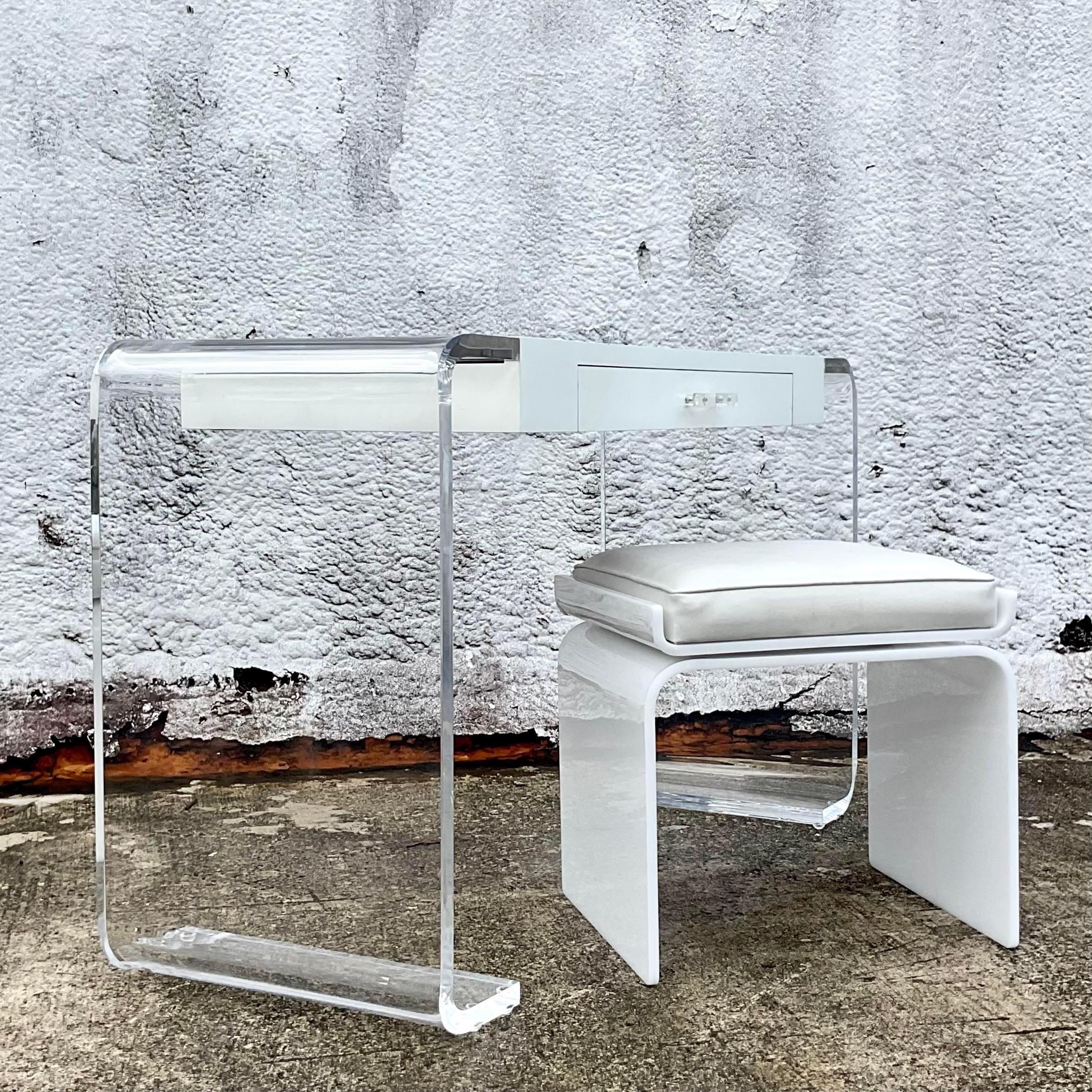 Late 20th Century Vintage Boho Lucite Scroll Vanity With Swivel Bench - Set of 2 In Good Condition In west palm beach, FL