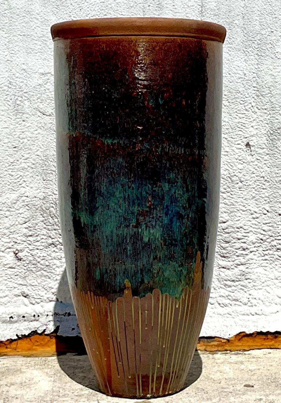 Vaso monumentale in ceramica smaltata Boho della fine del XX secolo In condizioni buone in vendita a west palm beach, FL