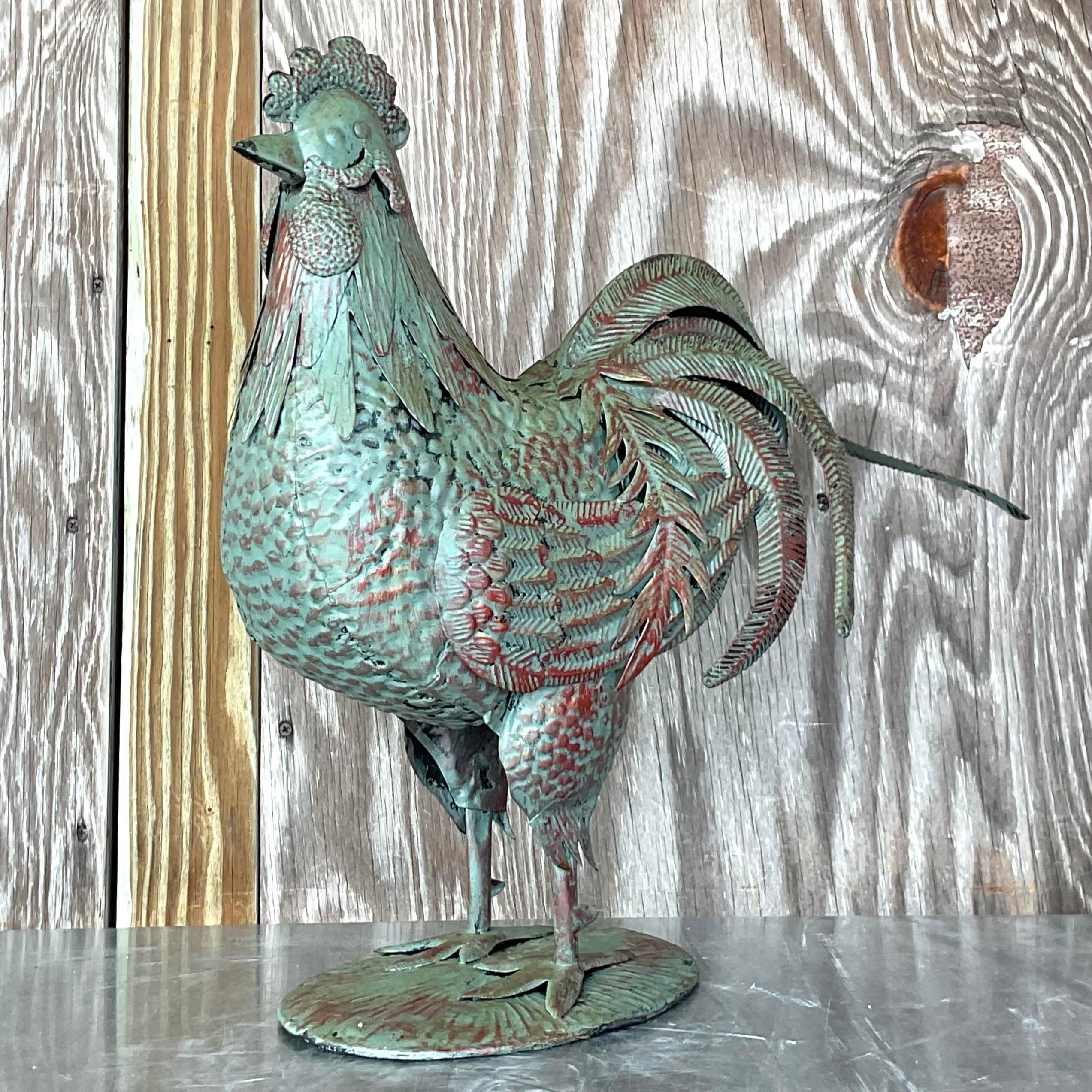 20ième siècle Fin du 20ème siècle Vintage Boho Coq en étain patiné