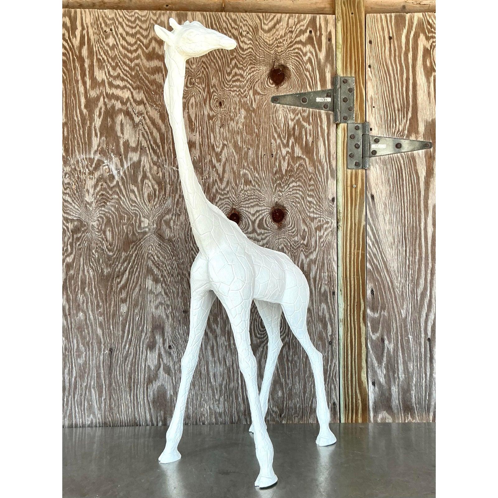 Américain Girafe en plâtre Boho de la fin du 20e siècle en vente