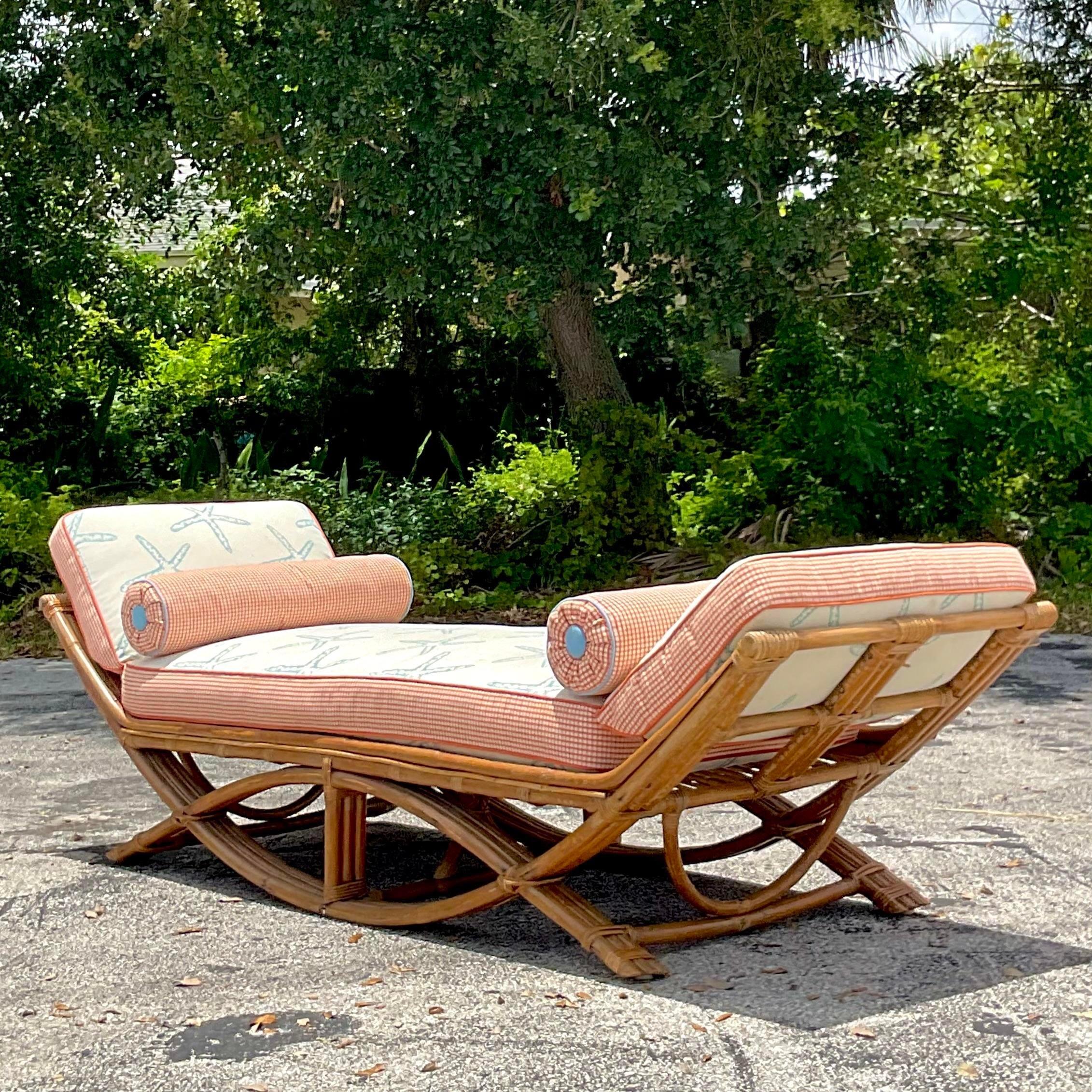 Late 20th Century Vintage Coastal Bent Bamboo Day Bed 2
