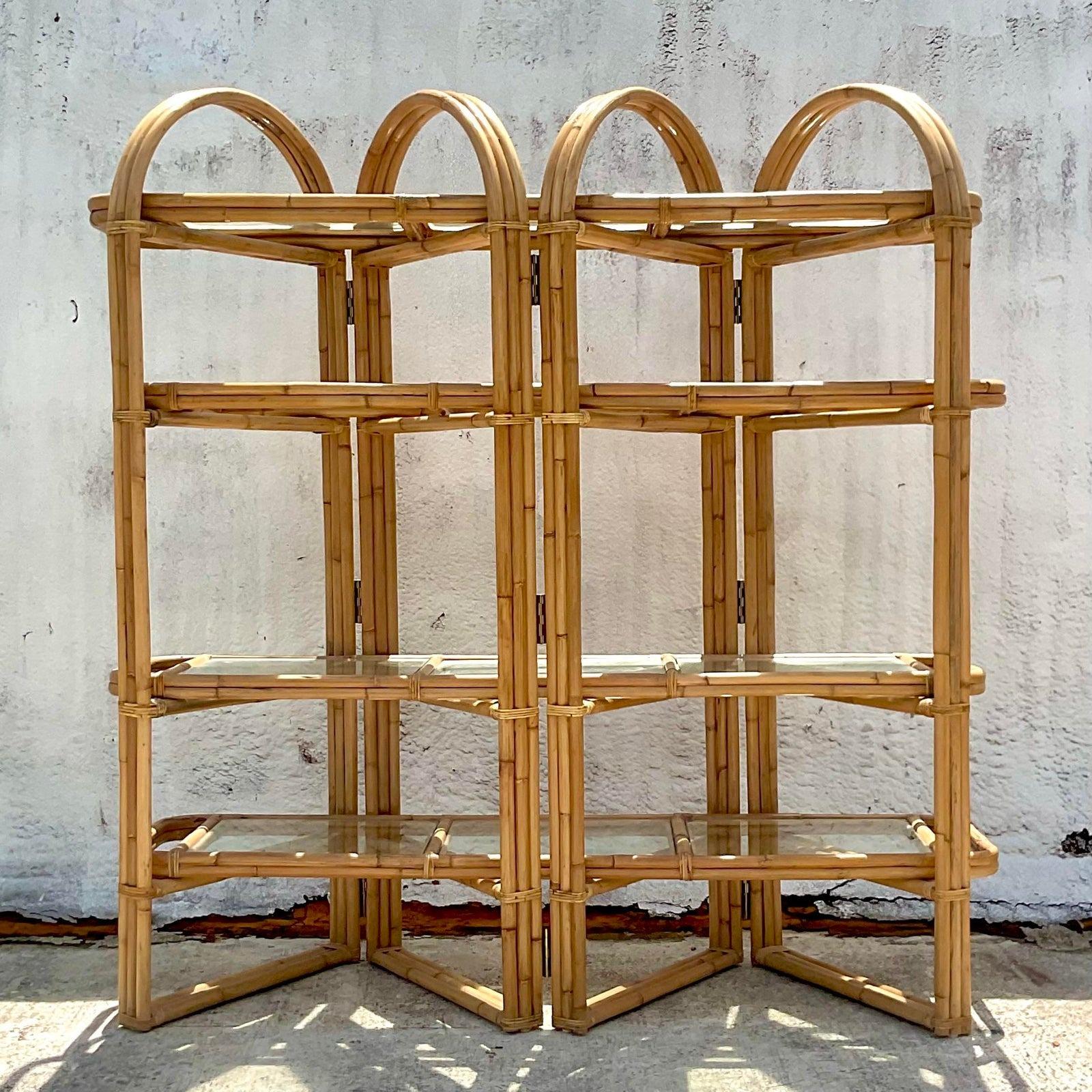 Late 20th Century Vintage Coastal Bent Rattan Folding Etagere In Good Condition In west palm beach, FL