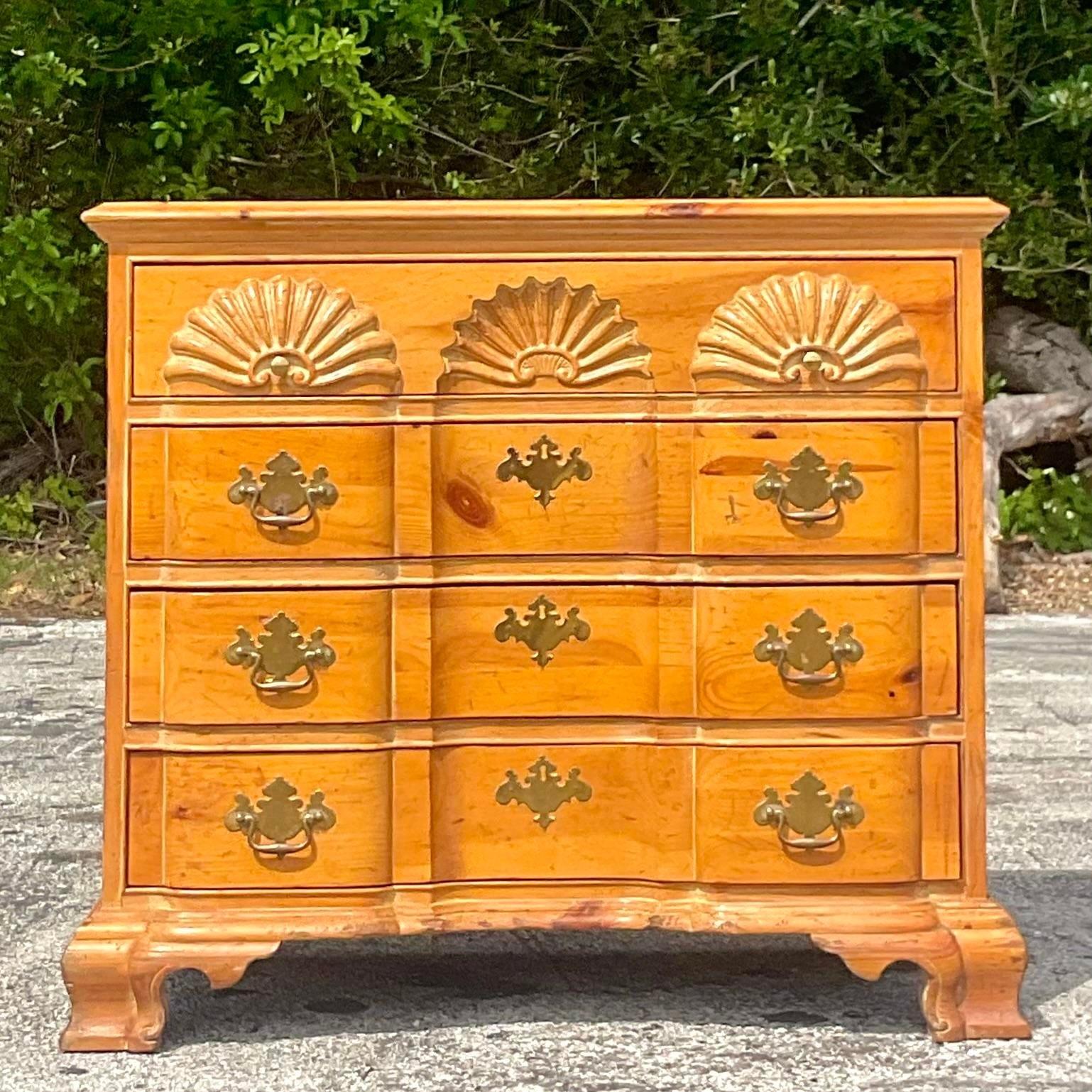 Late 20th Century Vintage Coastal Carved Clam Shell Knotty Pine Chest of Drawers For Sale 2