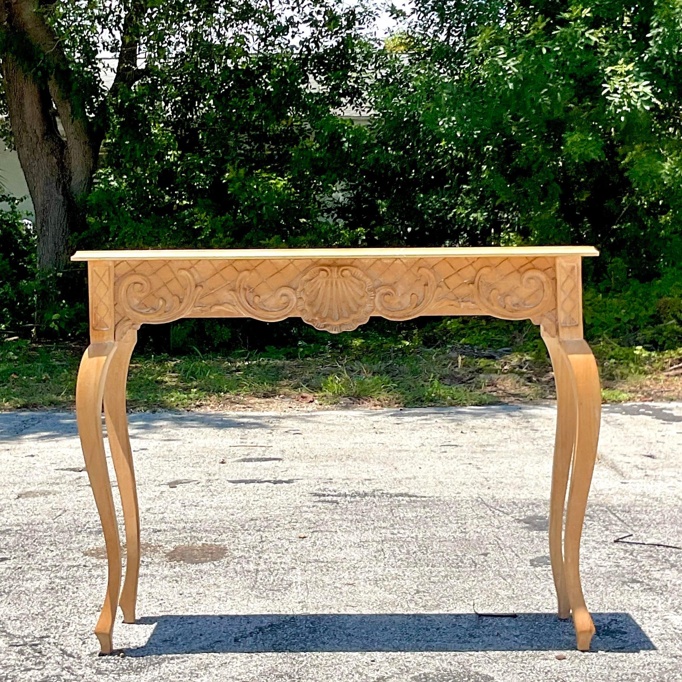 Late 20th Century Vintage Coastal Caved Clamshell Console Table For Sale 1