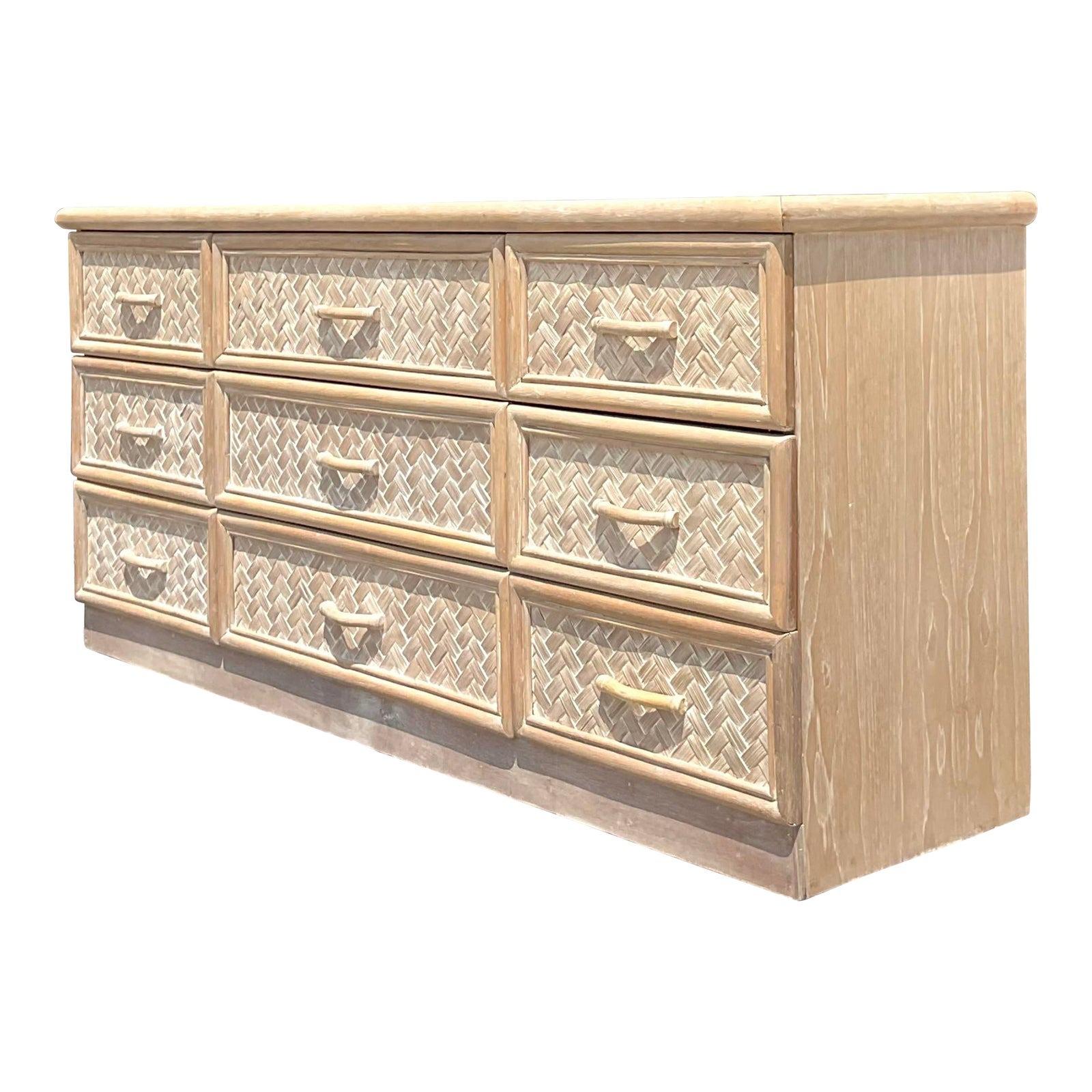 Fin du 20ème siècle Vintage Coastal Cerused Parquet Rattan Dresser en vente