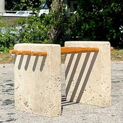 Ende des 20. Jahrhunderts Vintage Coral Pressed Plaster and Bamboo Dining Table Pedestal