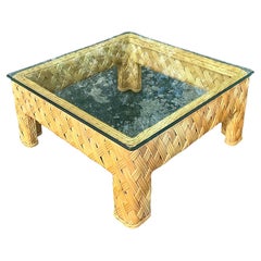 Table basse en rotin tissé Coastal Crosshatch de la fin du 20e siècle