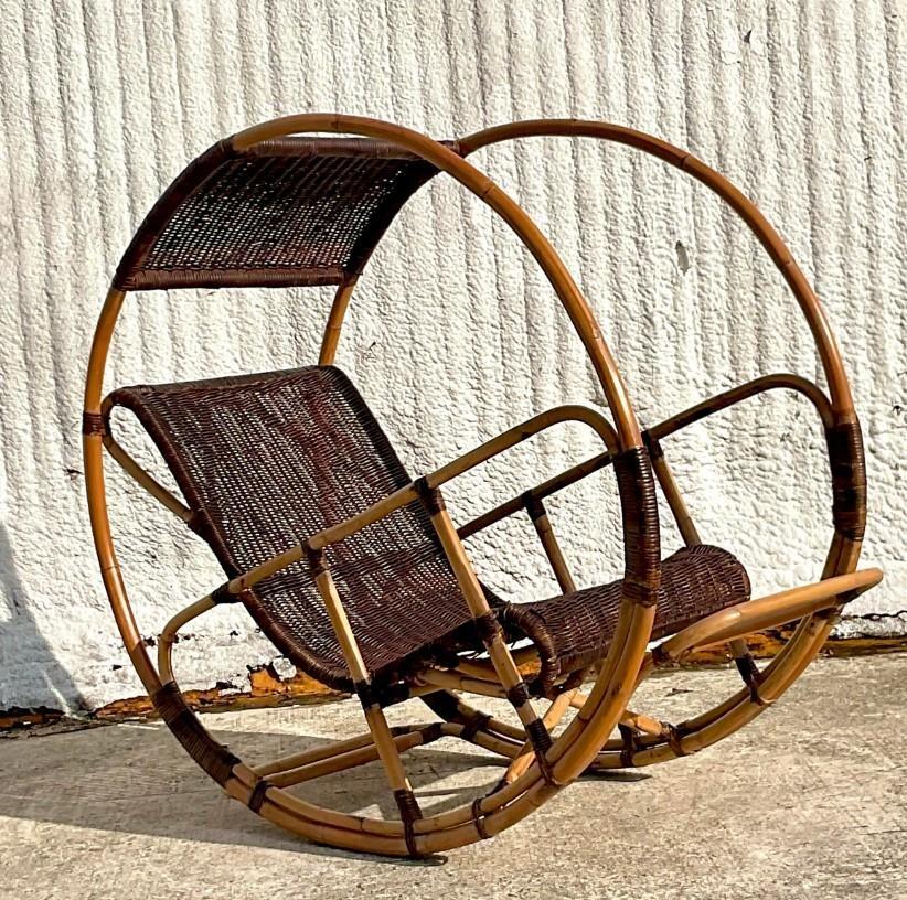 20ième siècle Fin du 20ème siècle Vintage Coastal Italian Wrapped Rattan Rocking Chair en vente