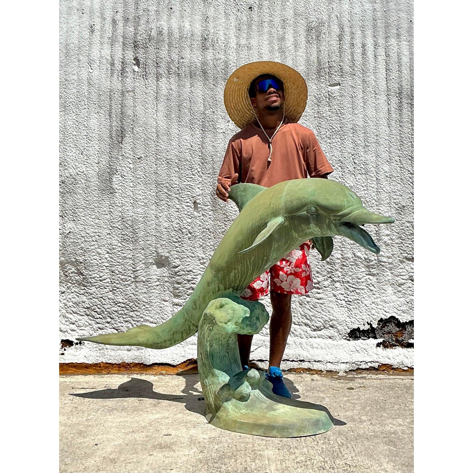 Sculpture de dauphin en bronze patiné de la fin du 20e siècle pour la côte Bon état - En vente à West Palm Beach, FL