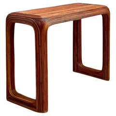 Fin du 20ème siècle Vintage Coastal Pencil Reed Console Table