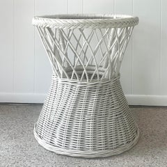 Late 20th Century Vintage Coastal Rattan Dining Table Pedestal