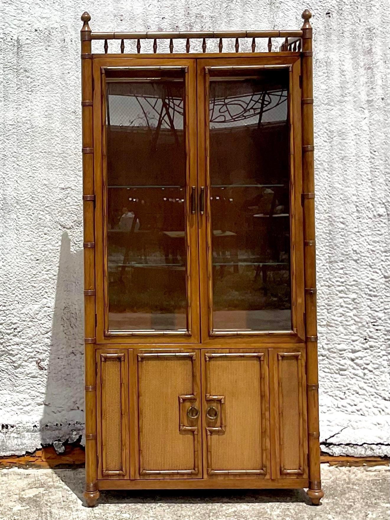 thomasville corner cabinet