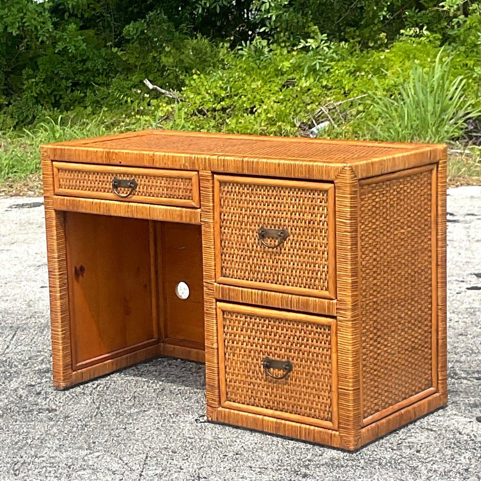 Late 20th Century Vintage Coastal Wrapped Rattan Writing Desk In Good Condition For Sale In west palm beach, FL