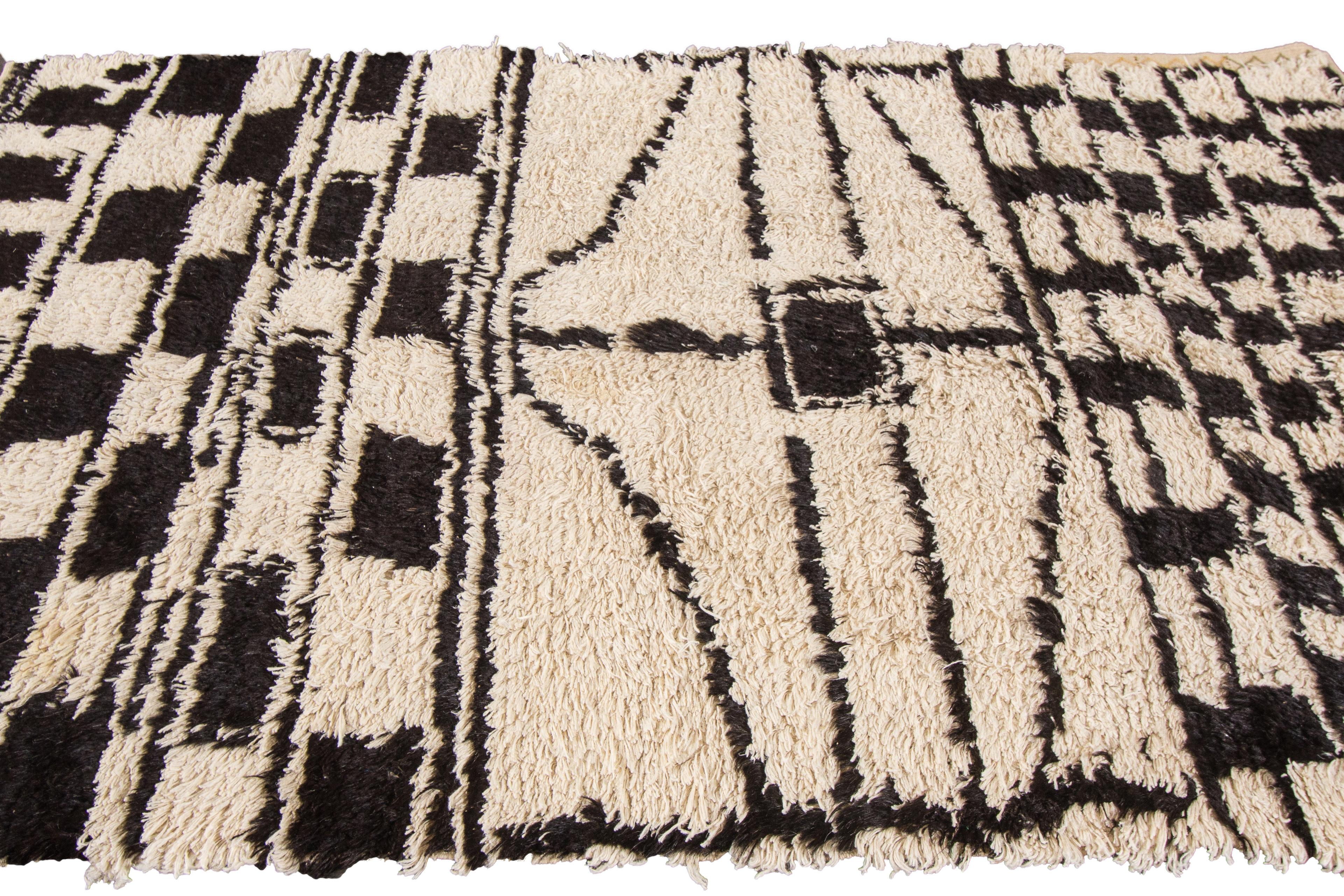 Hand-Knotted Late 20th Century Vintage Designed Moroccan Wool Rug