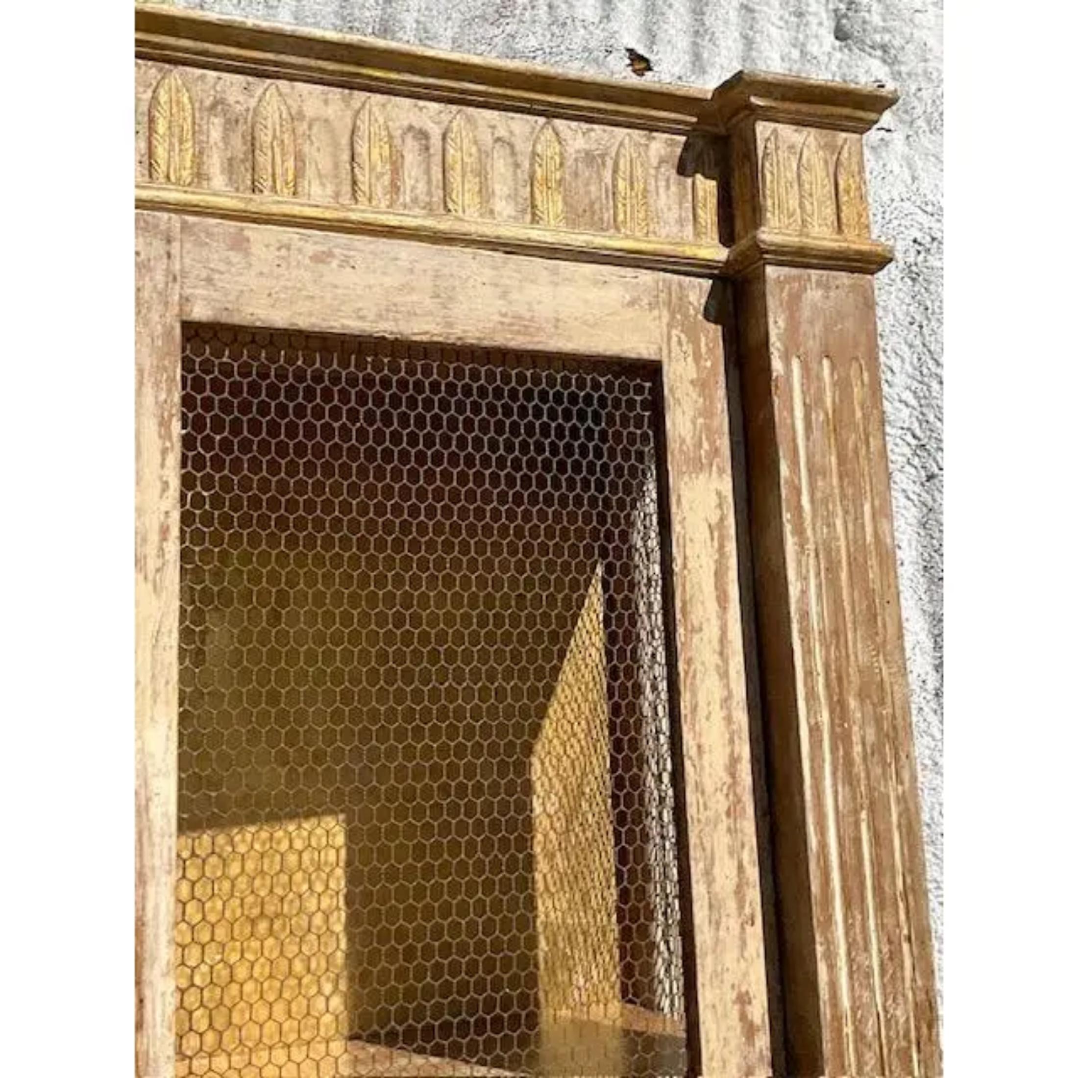 Late 20th Century Vintage Hand Carved Patinated Gold Leaf Etagere For Sale 2