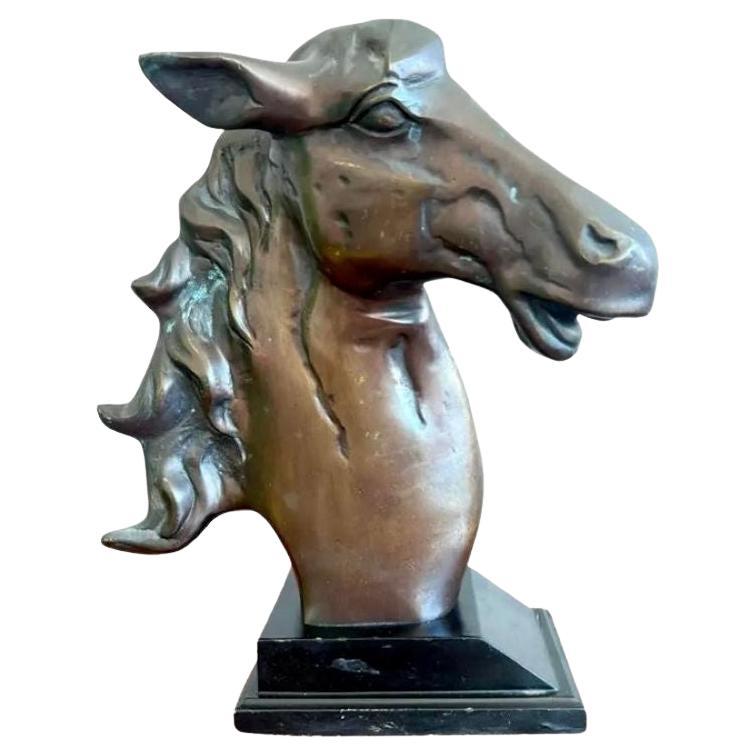 Ende des 20. Jahrhunderts Vintage Pferd Statue