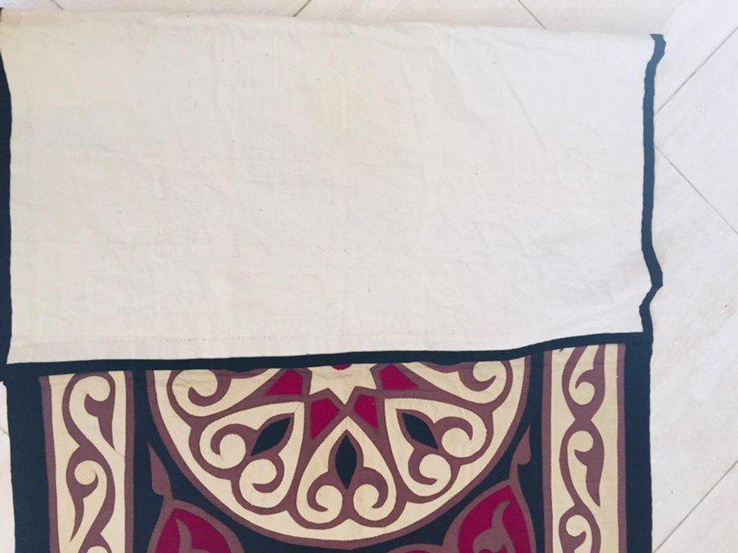 Spätes 20. Jahrhundert Vintage Nahost Suzani Gesteppt Türkisch Textil im Angebot 5